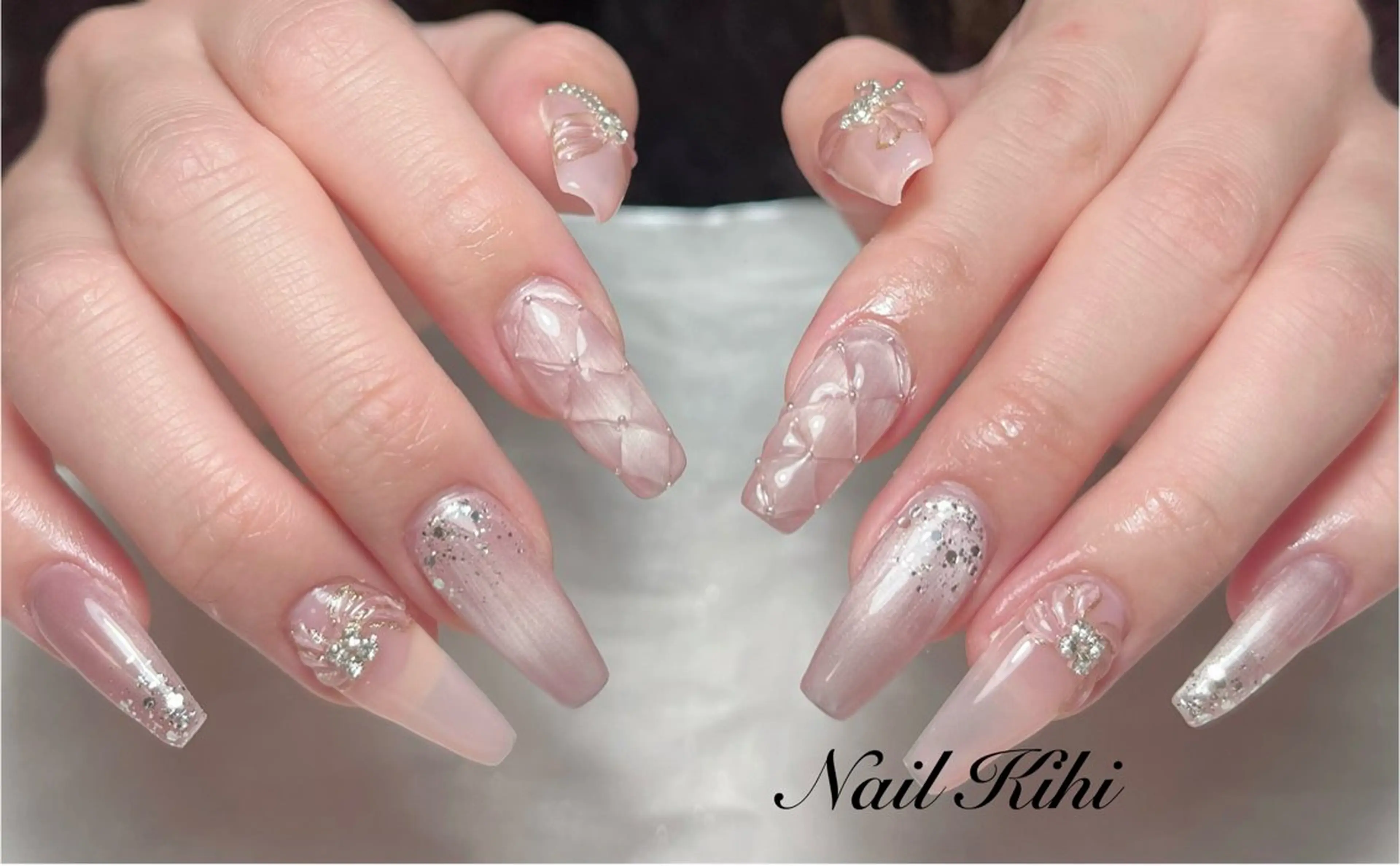 ネイル ハンドネイル 小林 あゆみのネイルデザイン