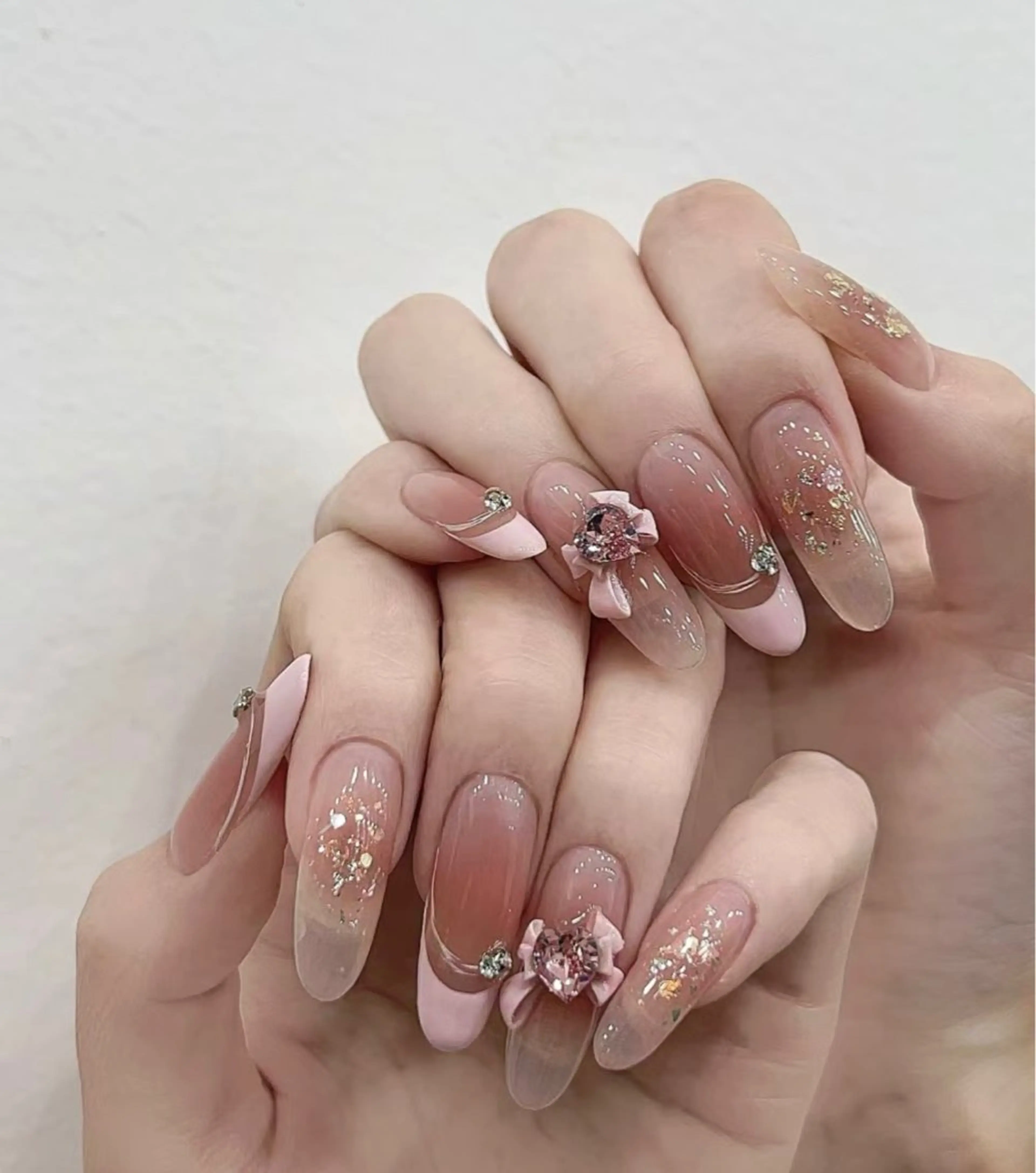 ネイル 長さ出し フレンチネイル グラデーション マグネットネイル マグネットフレンチ ハンドネイル ハンドケア ⭐️Syu Rei⭐️のネイルデザイン