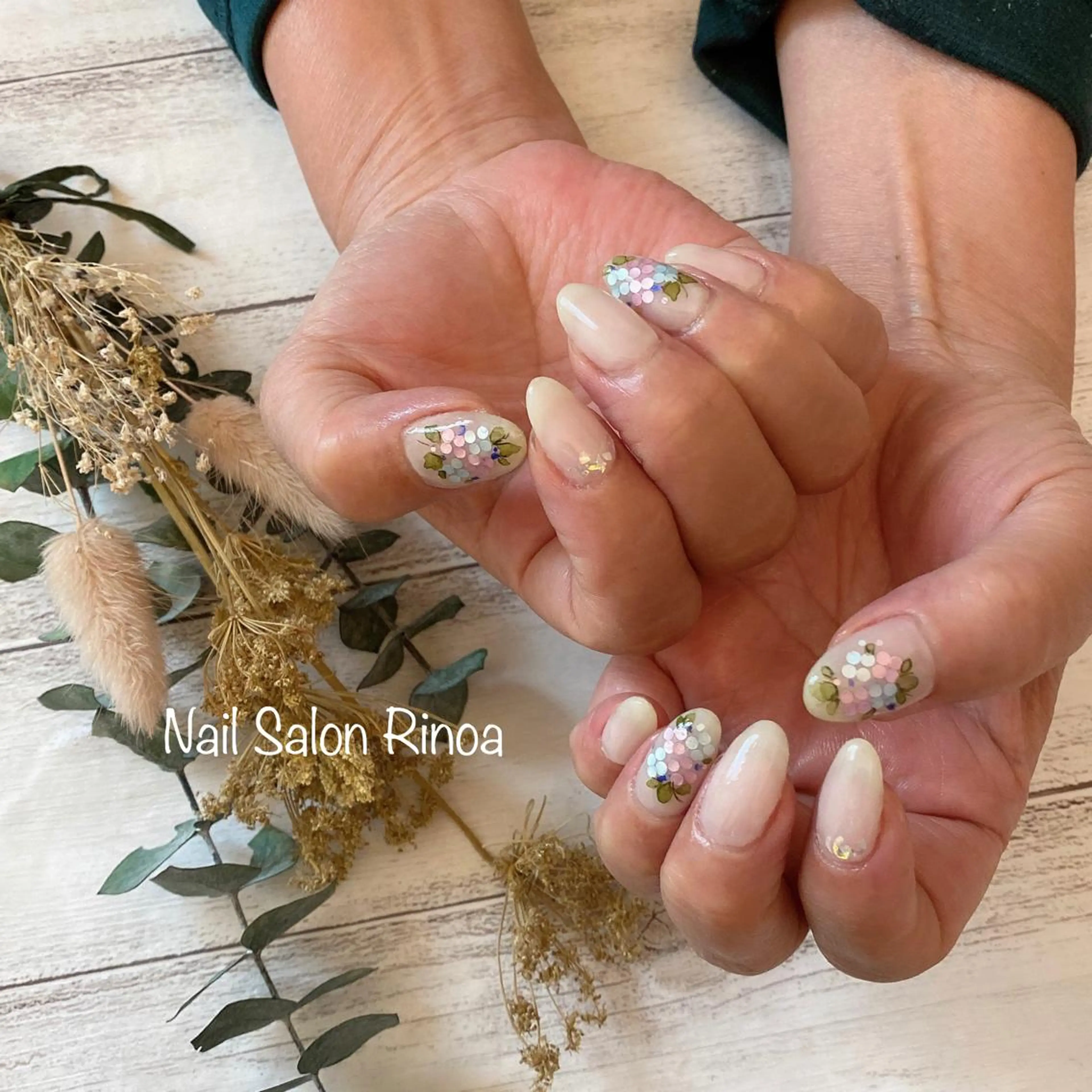 ネイル Nail Salon Rinoaのネイルデザイン