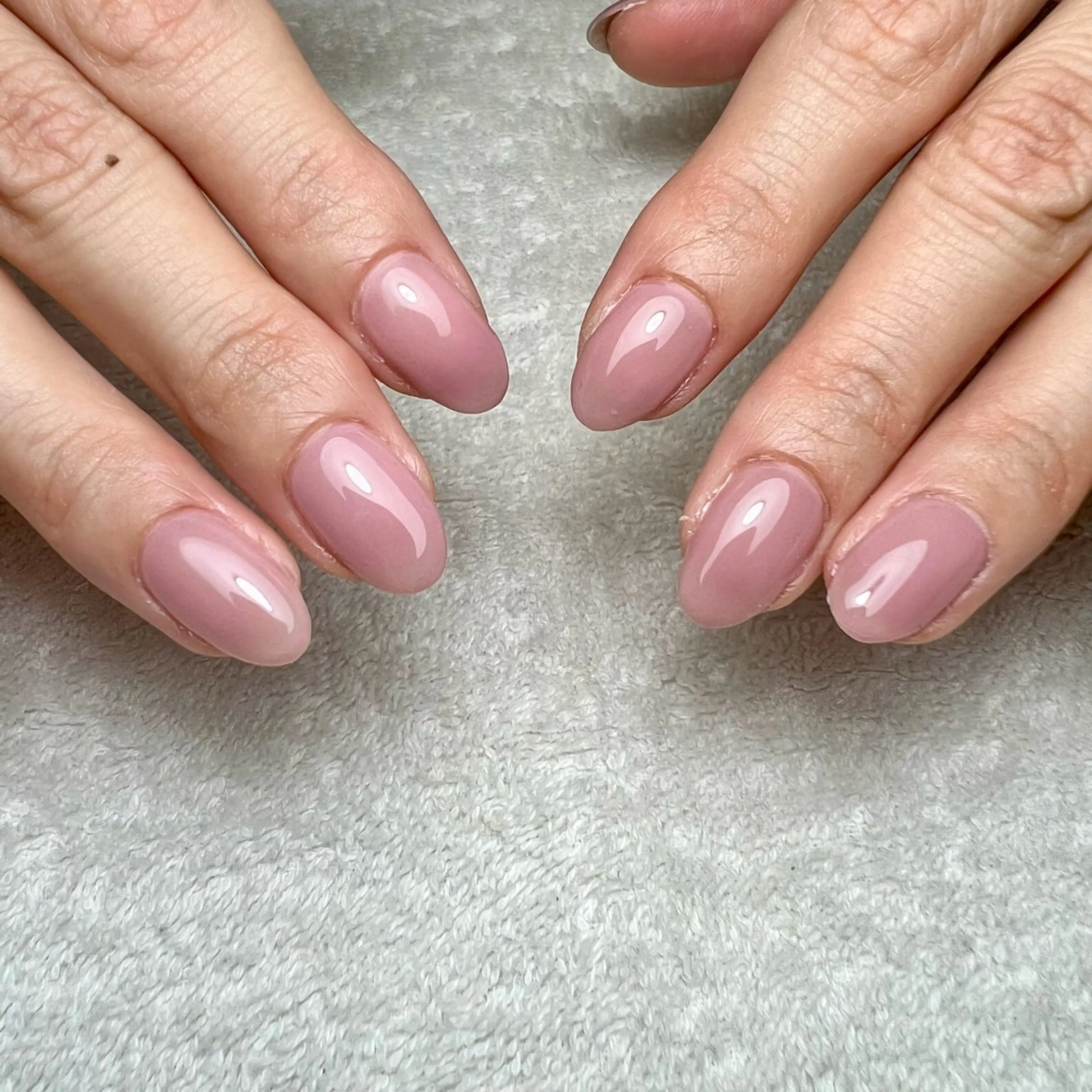 ネイル オフィスネイル ハンドネイル COCO+所属・COCO +のエステ・リラクイメージ