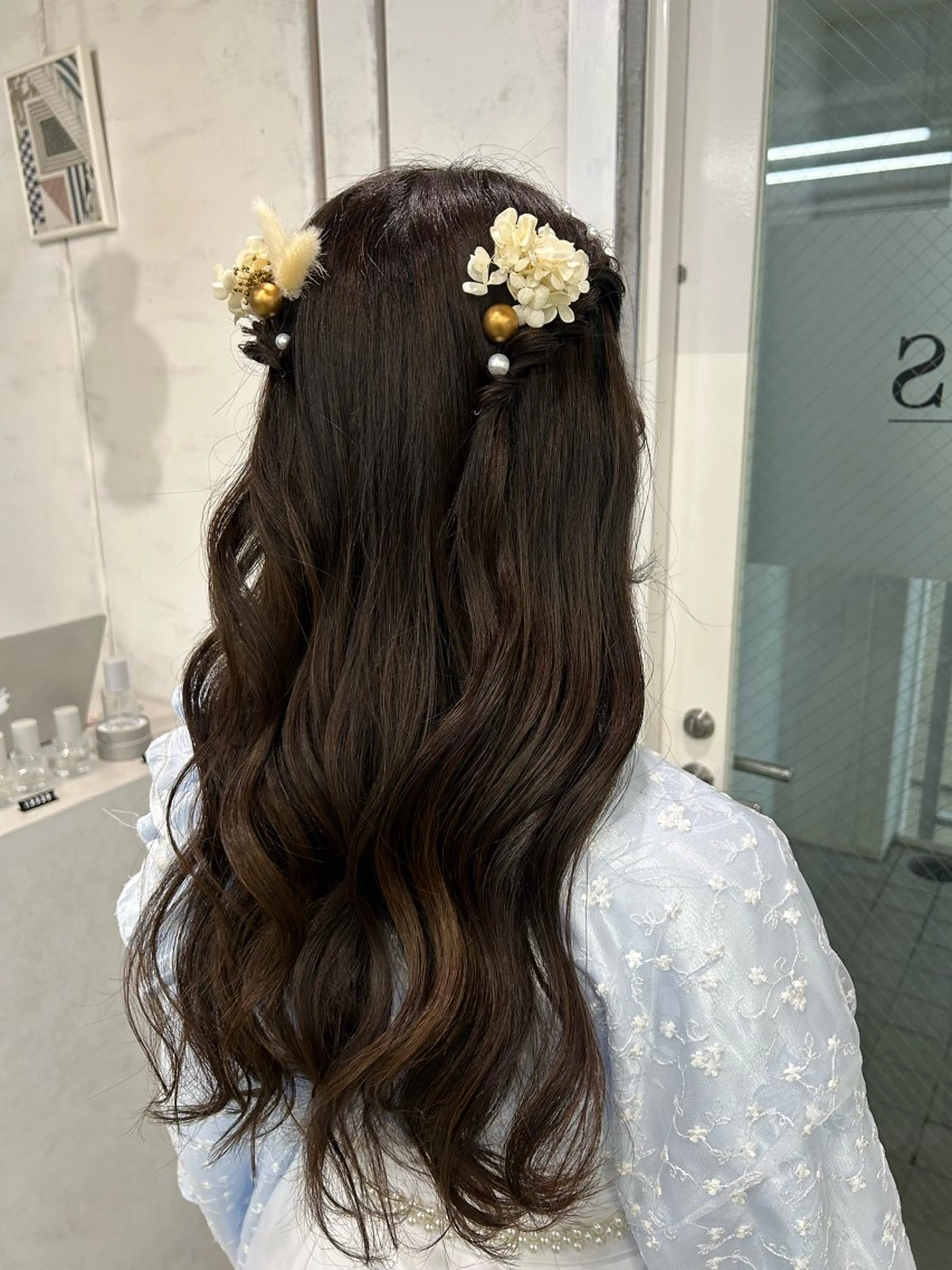 ヘアアレンジ 透明感カラー・ 髪質改善🩵イケダのヘアスタイル