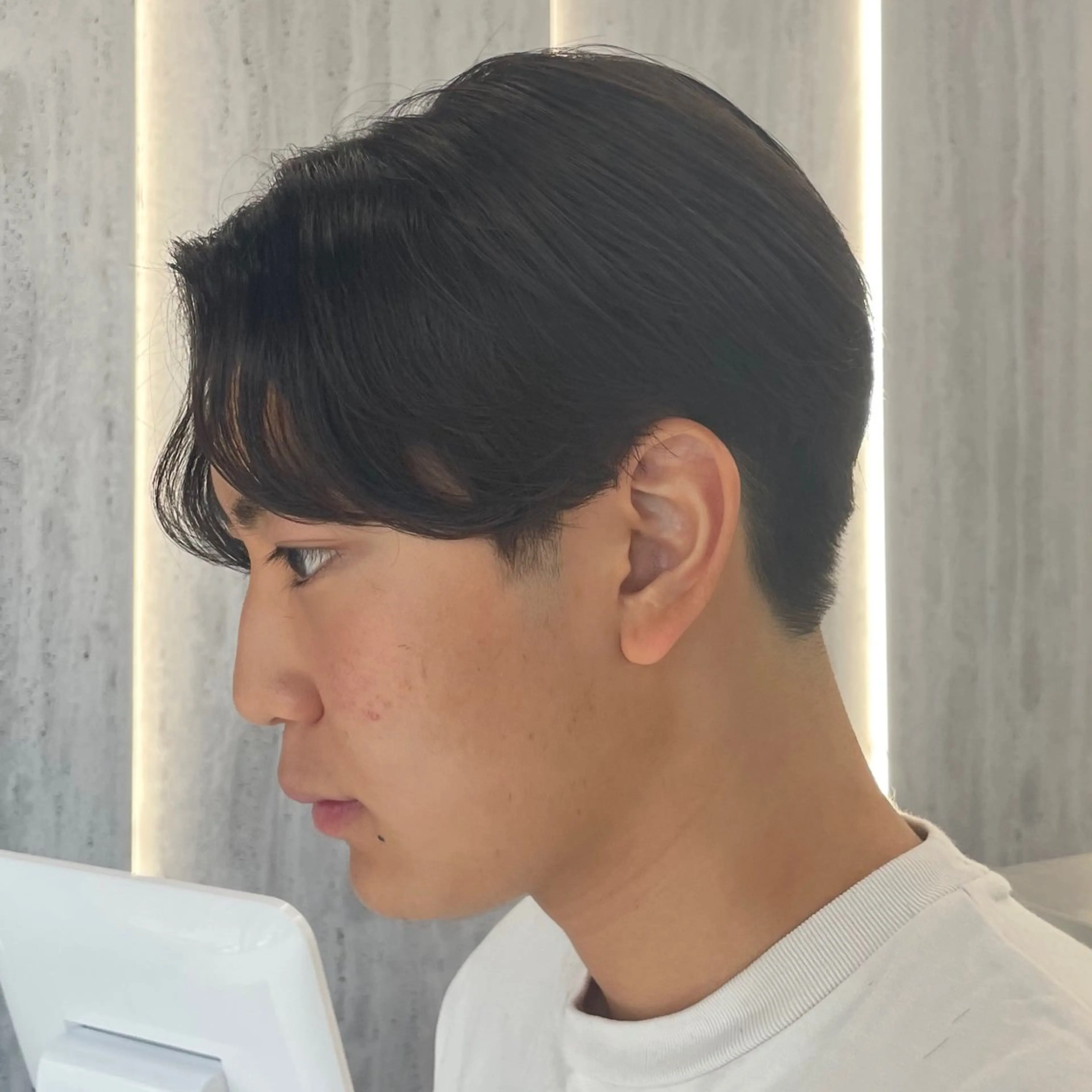 ショート メンズ センターパート 縮毛矯正 毛流れ縮毛矯正✨ メンズ那智優貴のヘアスタイル