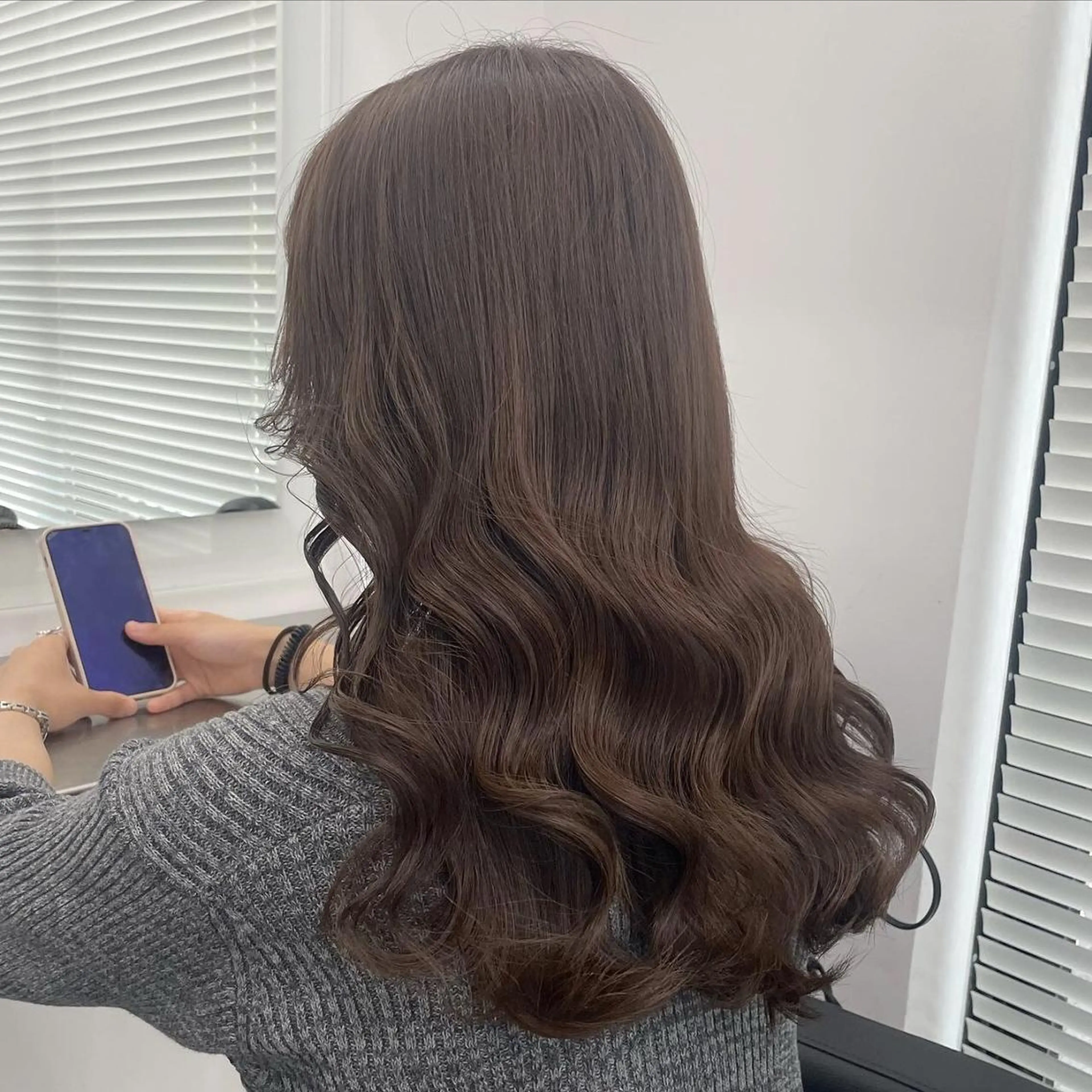 カラー ブリーチなしモテヘア 🤍REN🤍🪄のヘアスタイル