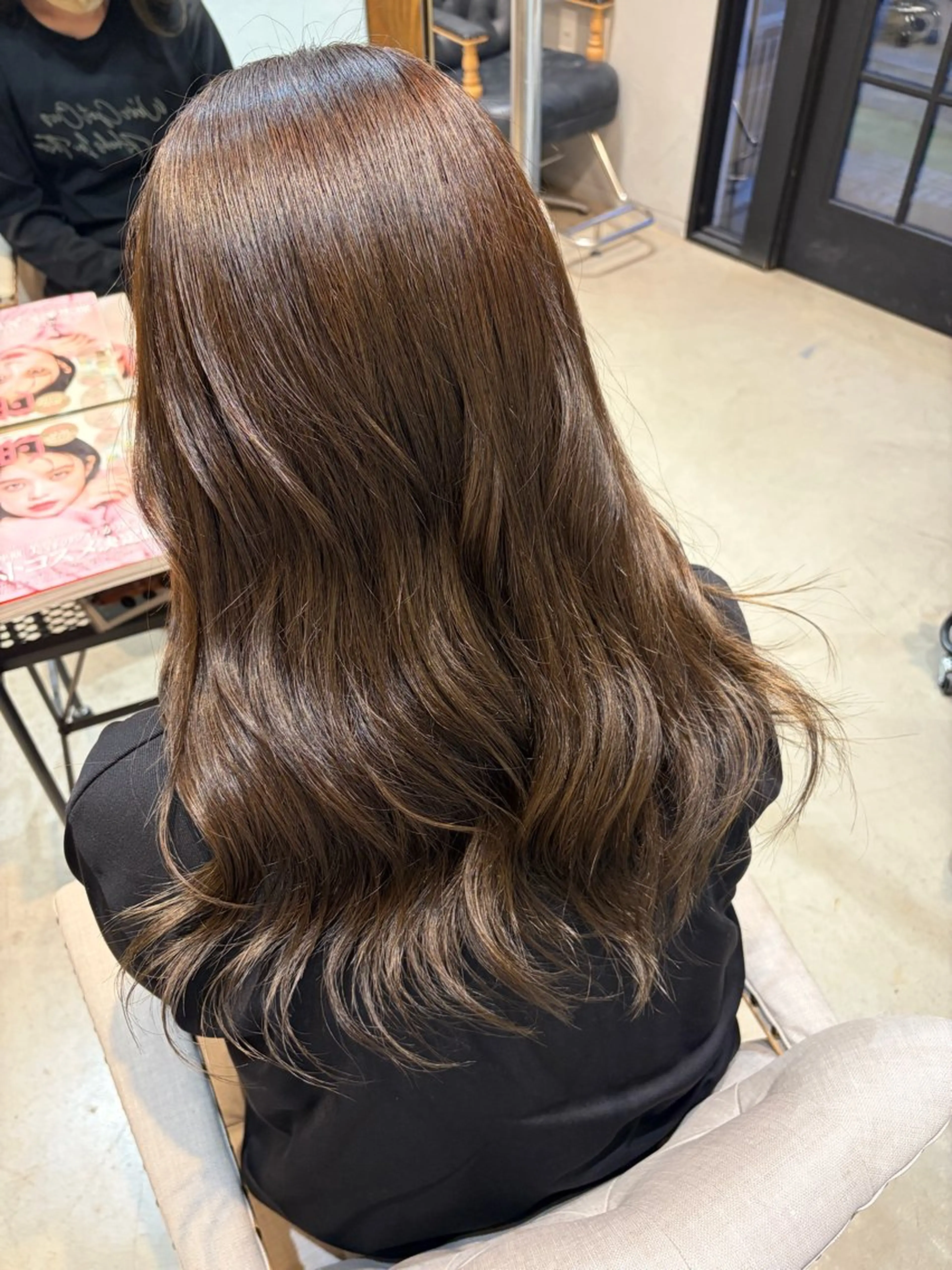 カラー ブラウンカラー 透明感カラー ナチュラルブラウン HAIR×Es所属・渡辺 えりかのヘアスタイル