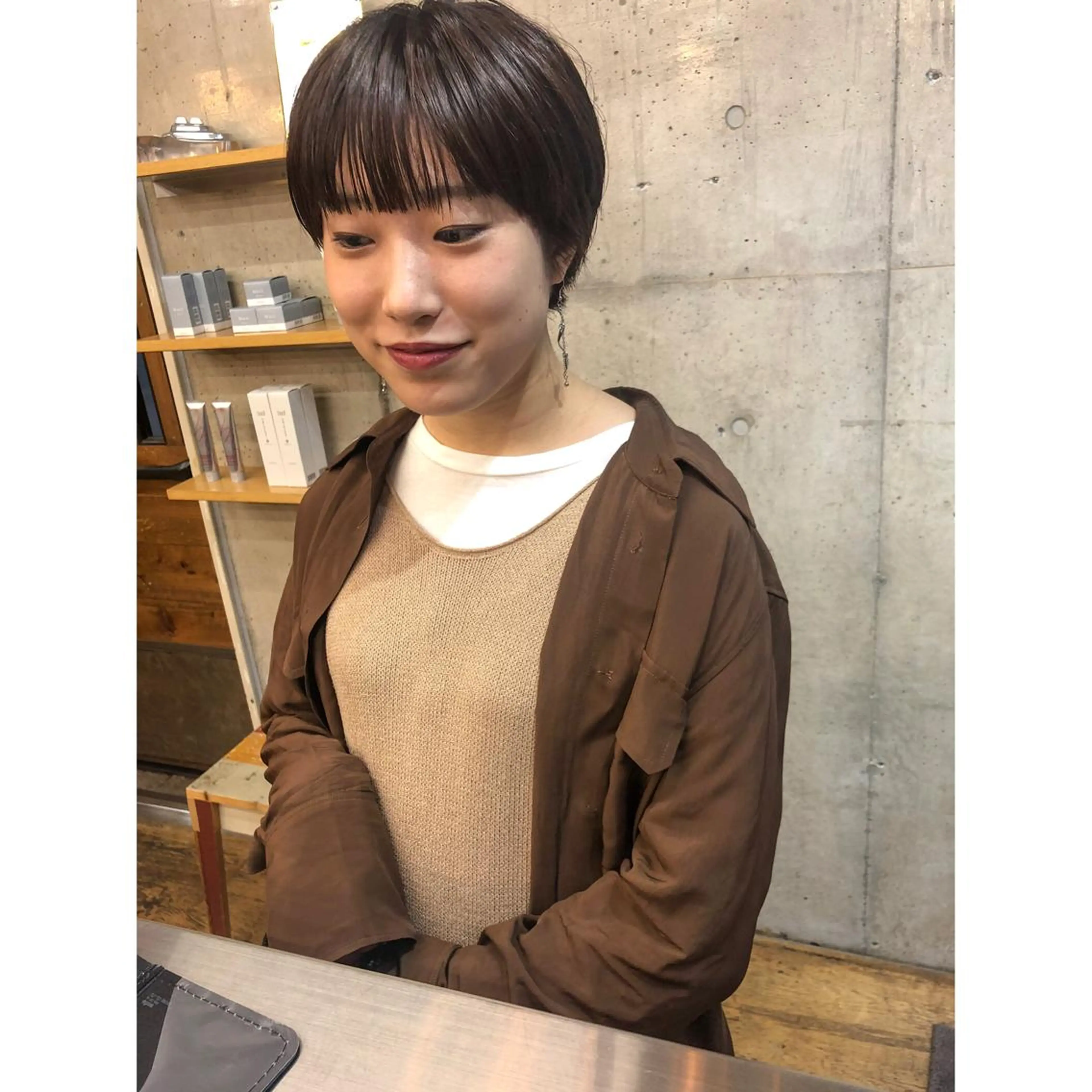 ショート カラー ブラウンカラー ナチュラルブラウン ショートヘア カット ヘアカラー トリートメント ヘアセット センスをお届けします 大谷将生INFPのヘアスタイル