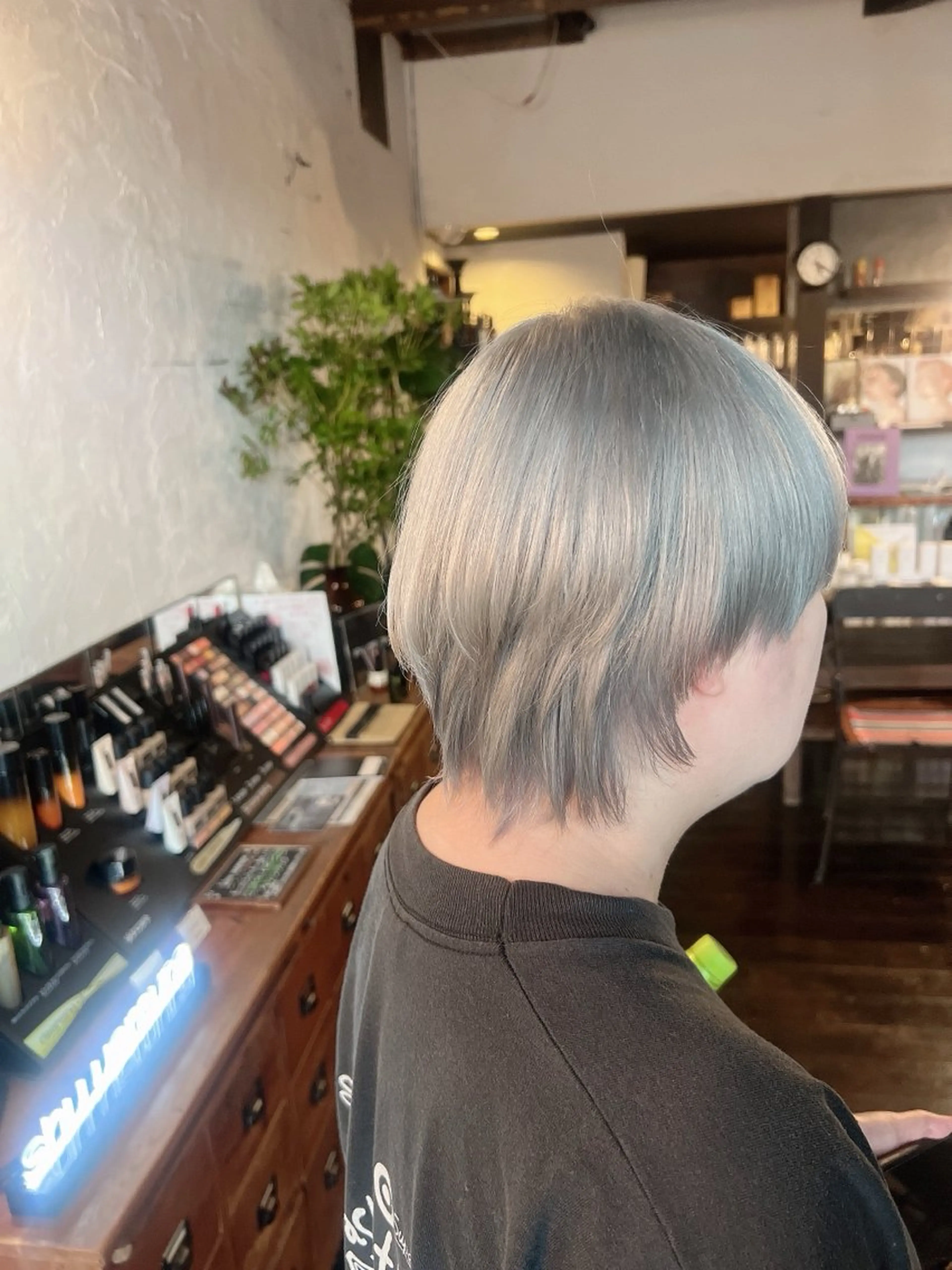 ショート カラー 🩵小野 えりか🩷のヘアスタイル