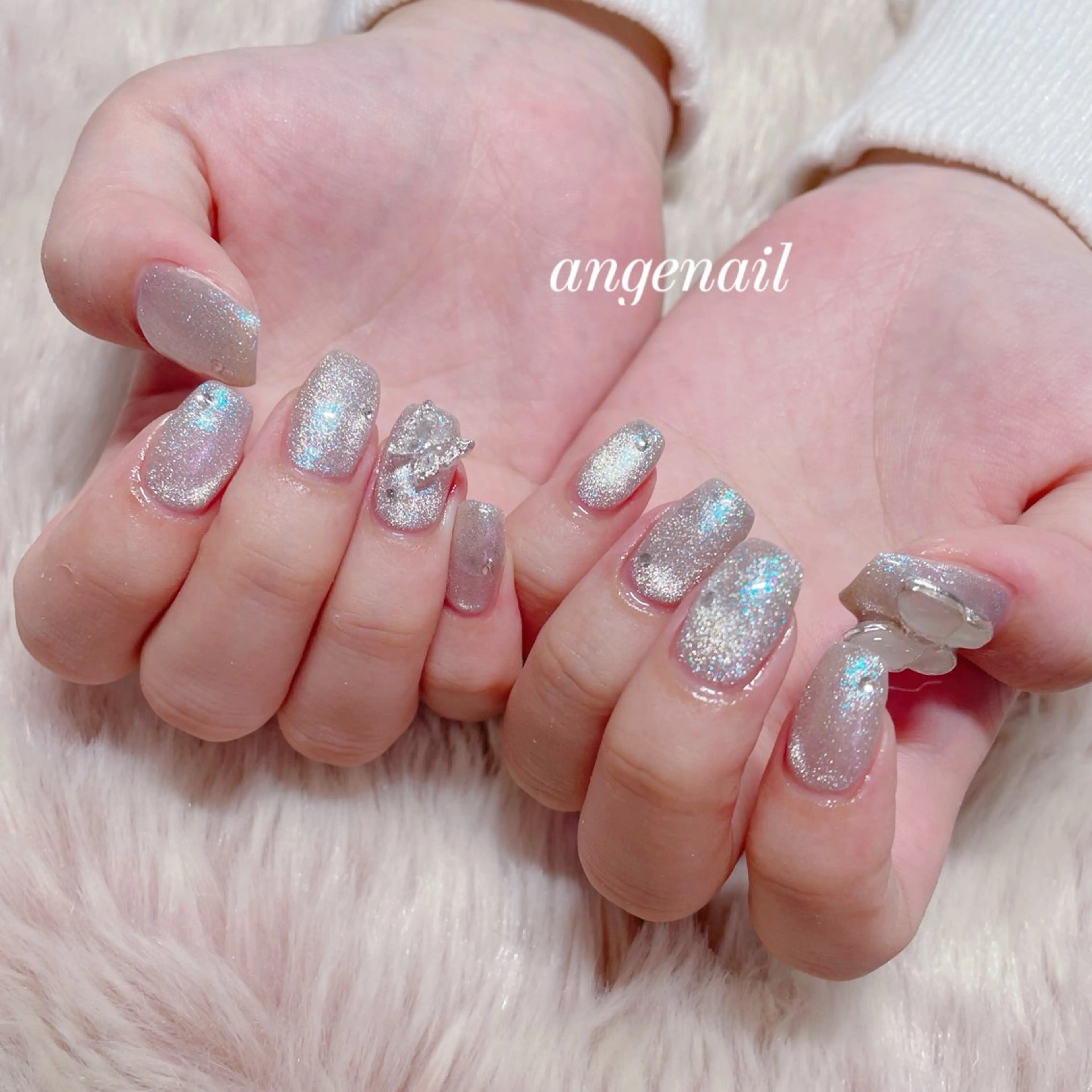 ネイル ハンドネイル オーナーネイリスト MAKIのネイルデザイン