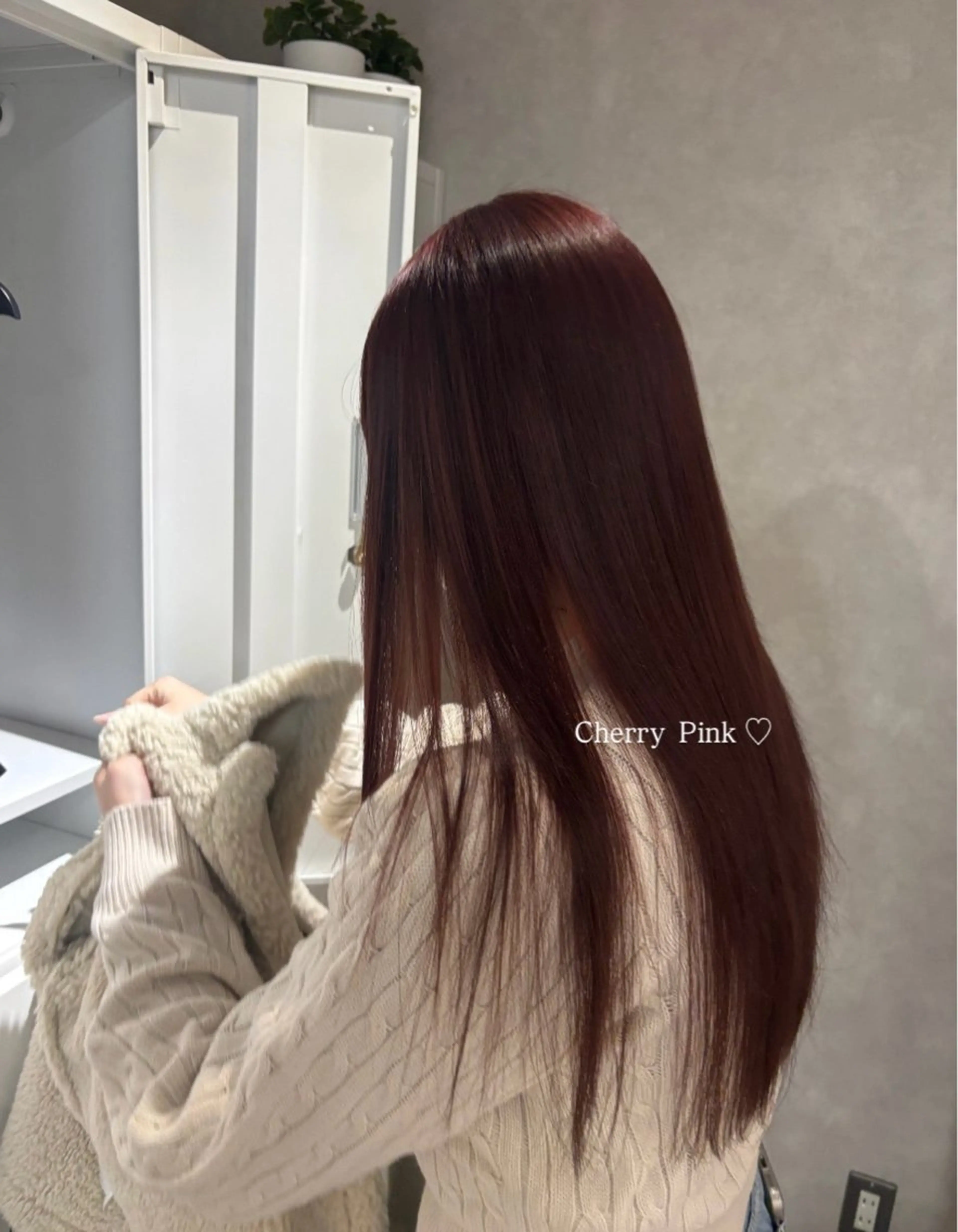 ロング カラー ヘアカラー トリートメント GiseL 美優のヘアスタイル