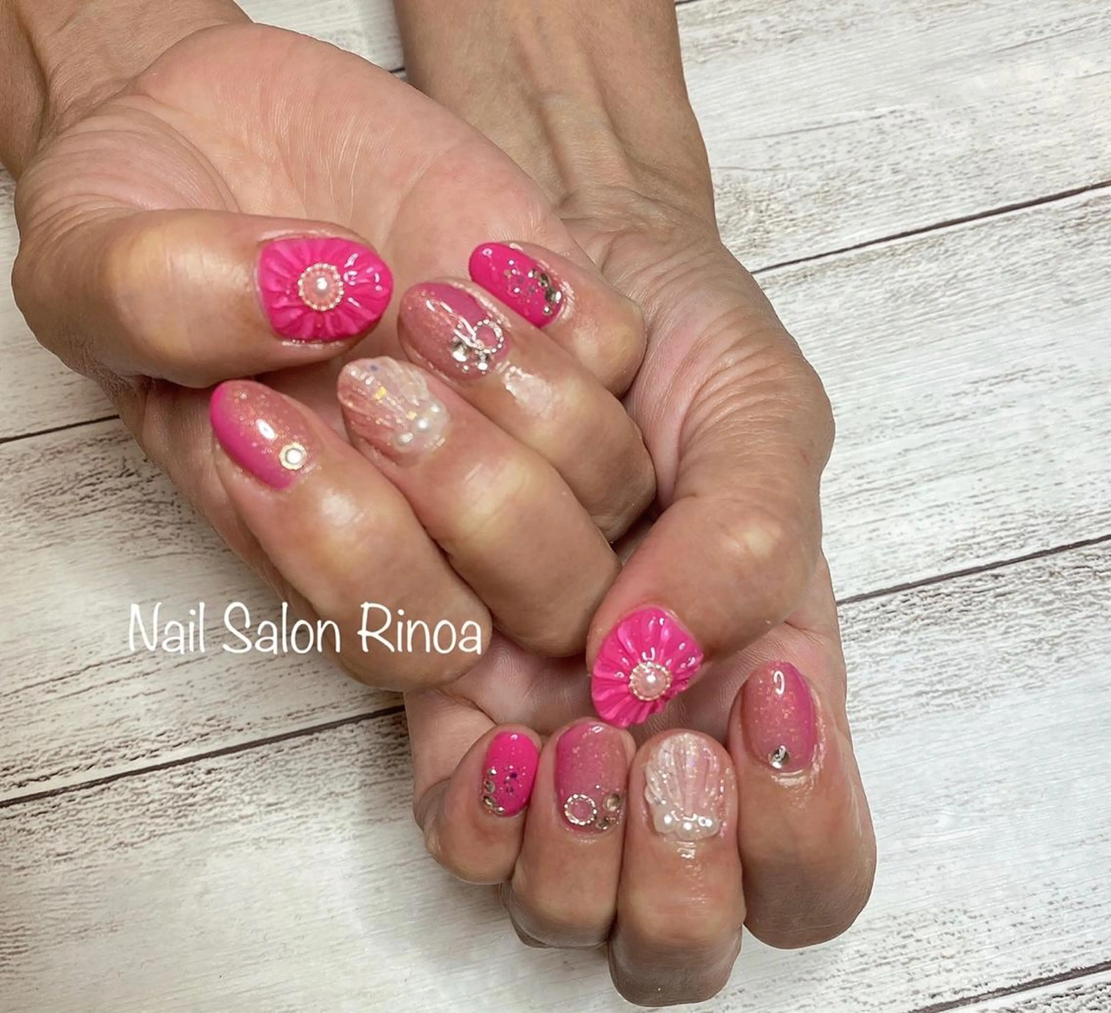 ネイル Nail Salon Rinoaのネイルデザイン