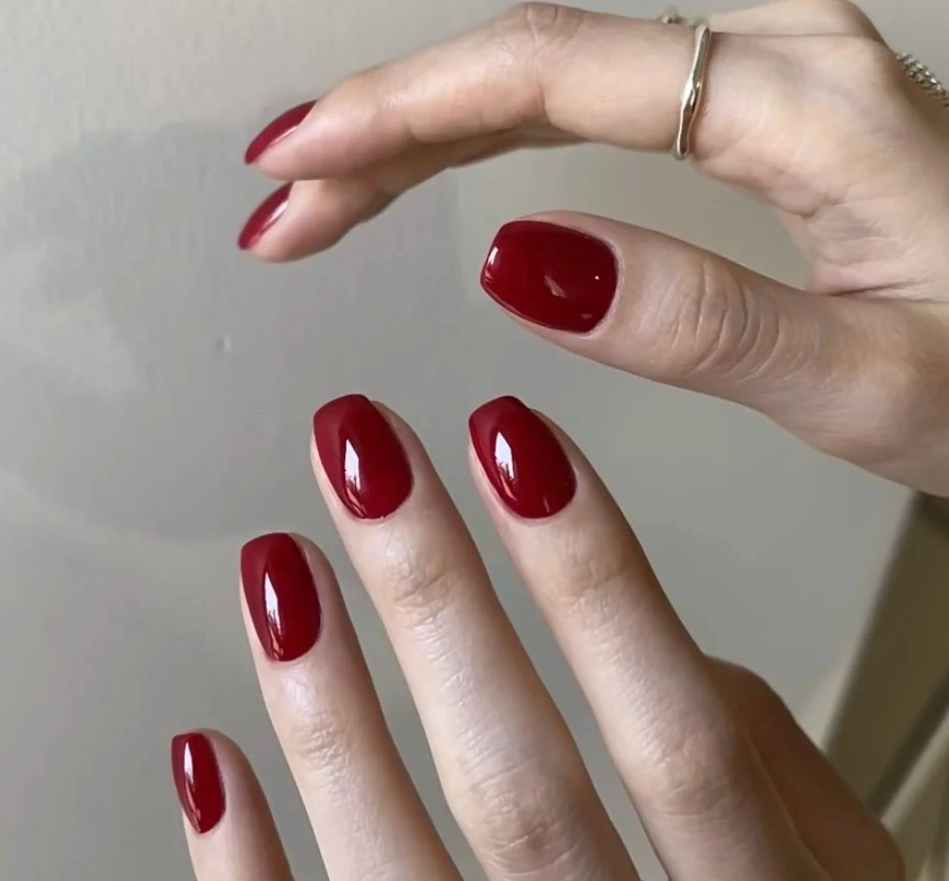 ワンカラーorラメグラテーション【ソフトジェルオフ込み】の写真