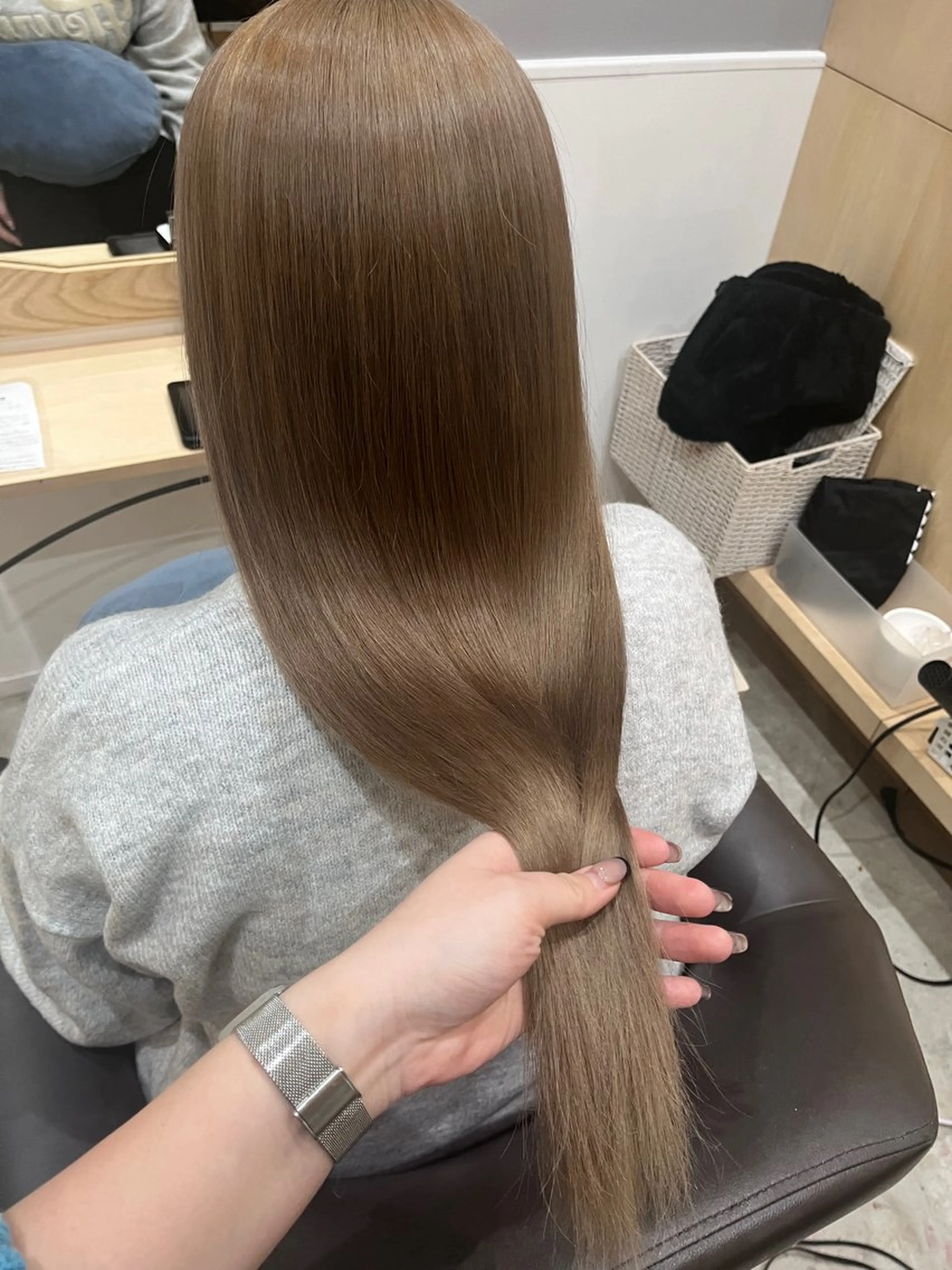 ロング ILObymiloc ナナカのヘアスタイル