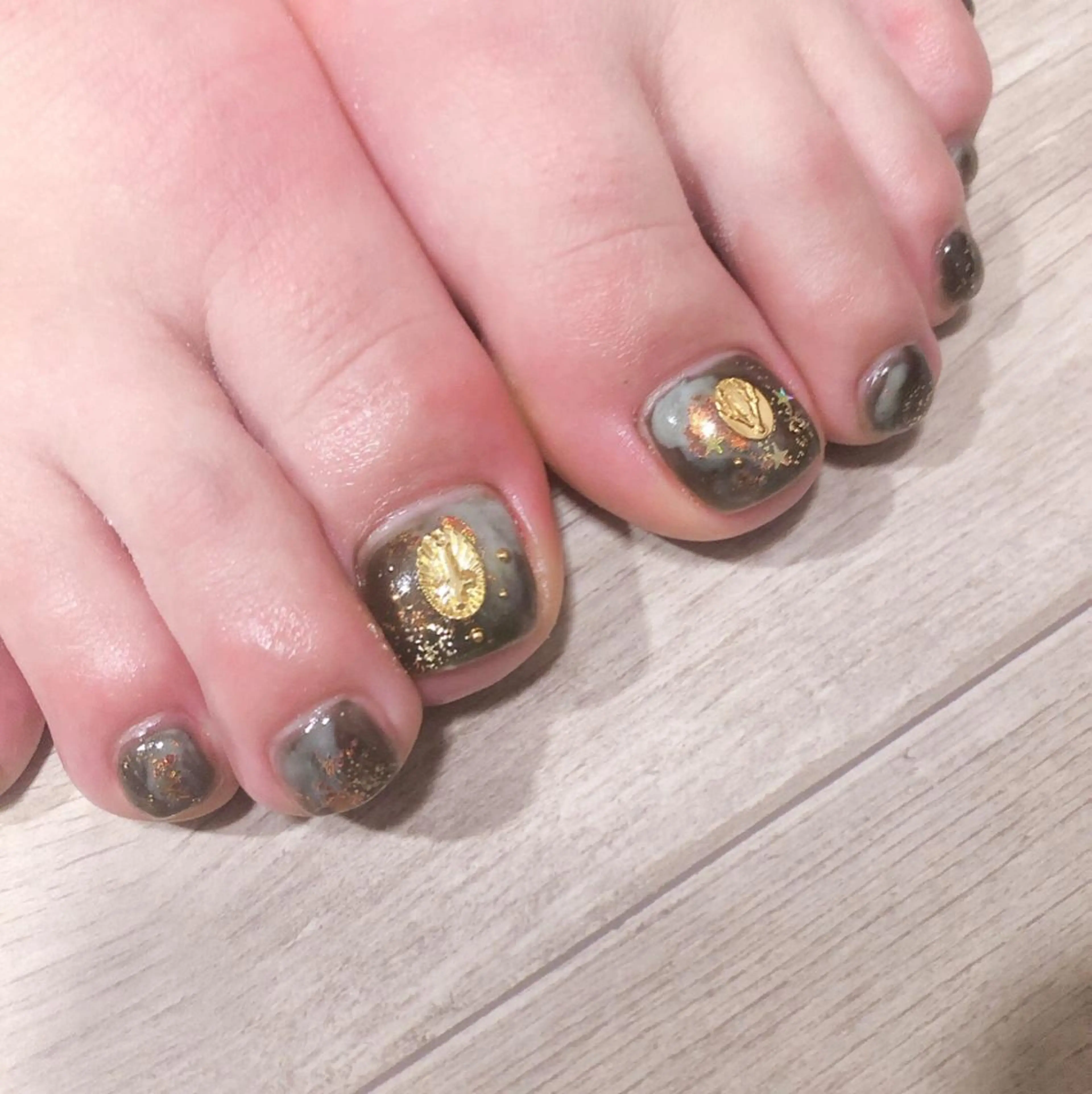 ネイル 個室ネイルサロンDolly Girl〜ドーリーガール〜所属・DollyGirl KYOKOのネイルデザイン