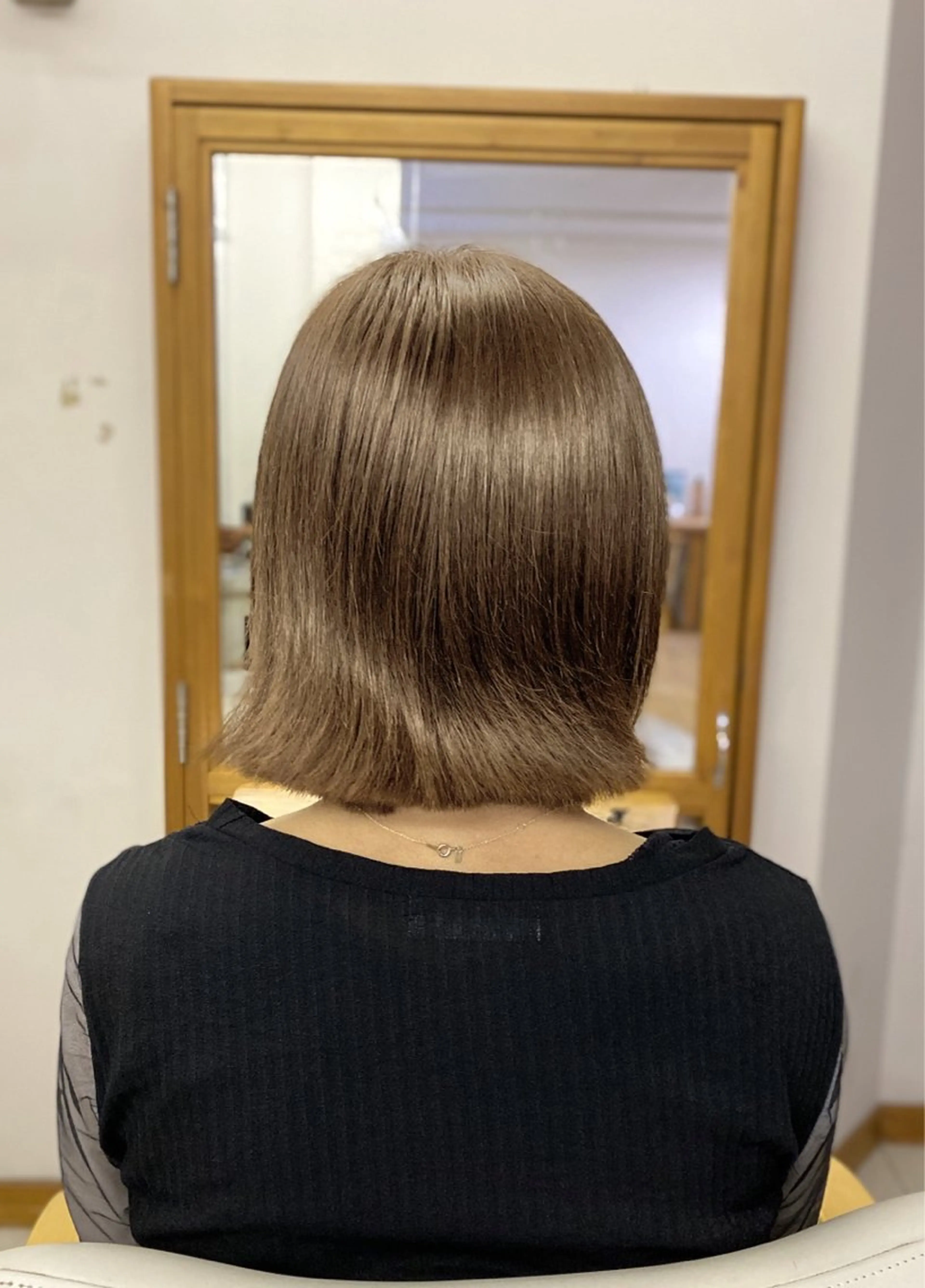 ミディアム カラー CRADLE Takeuchiのヘアスタイル