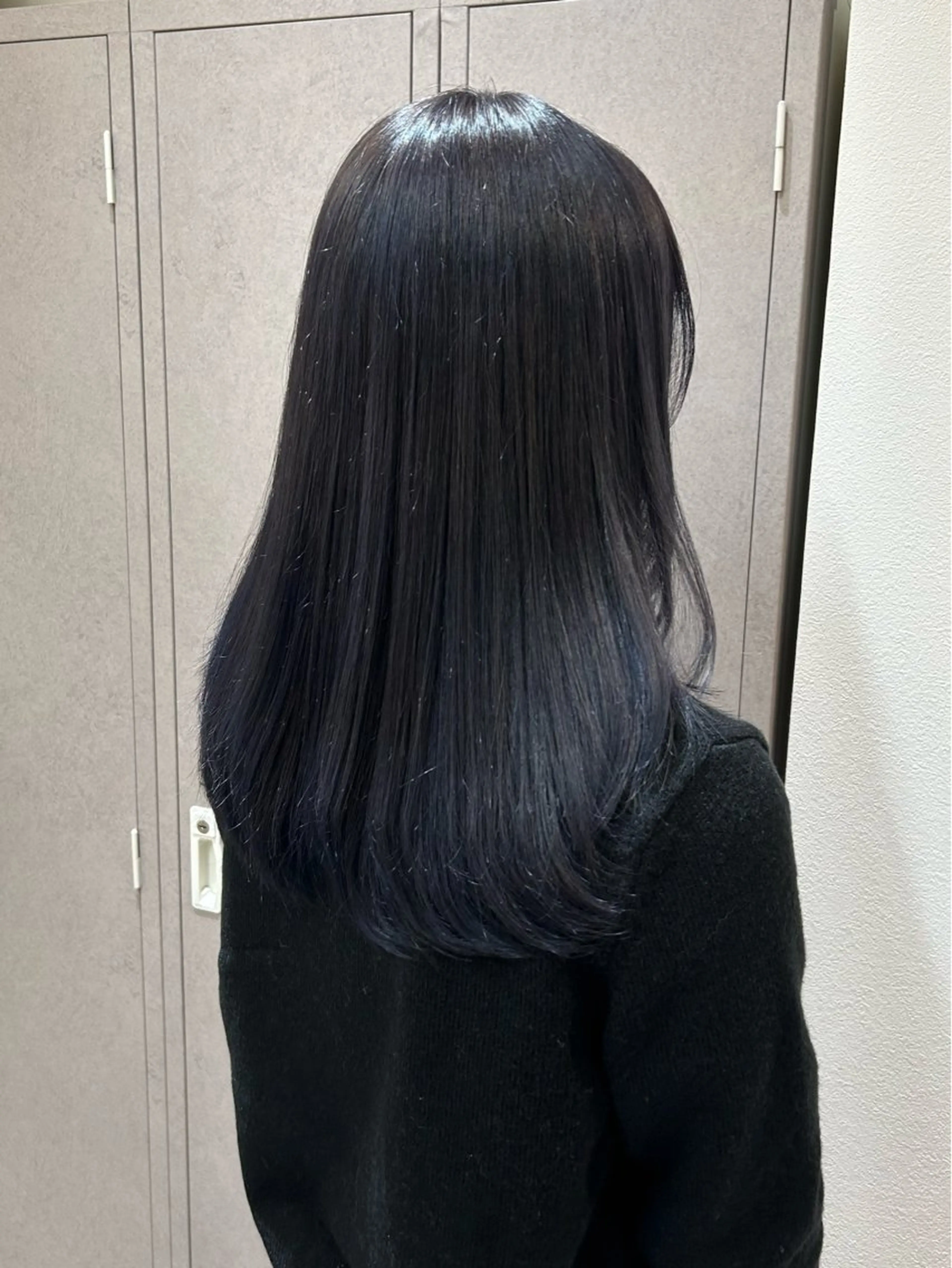 セミロング ayaka ［sou］のヘアスタイル