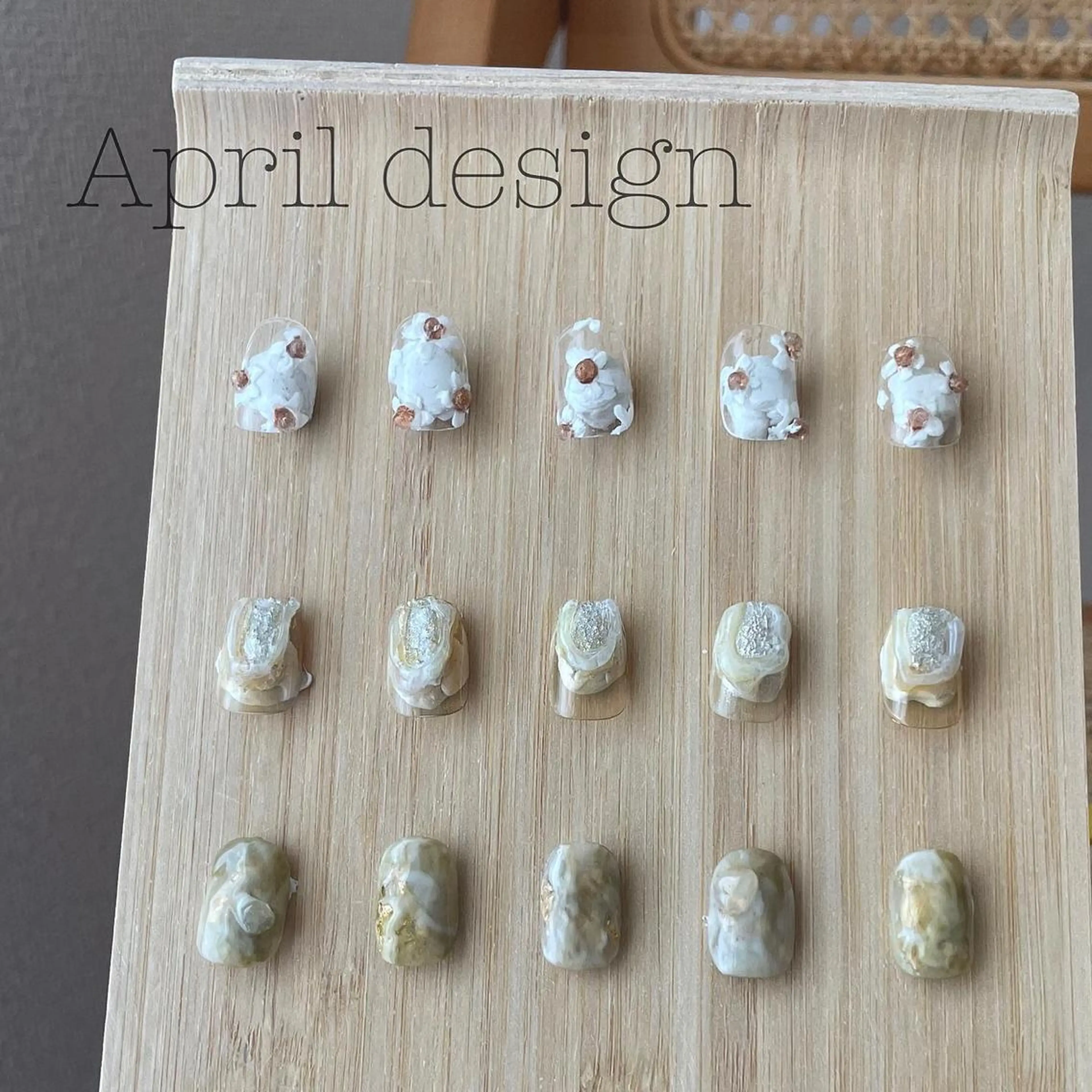 ネイル ハンドネイル mio _POHEURのネイルデザイン