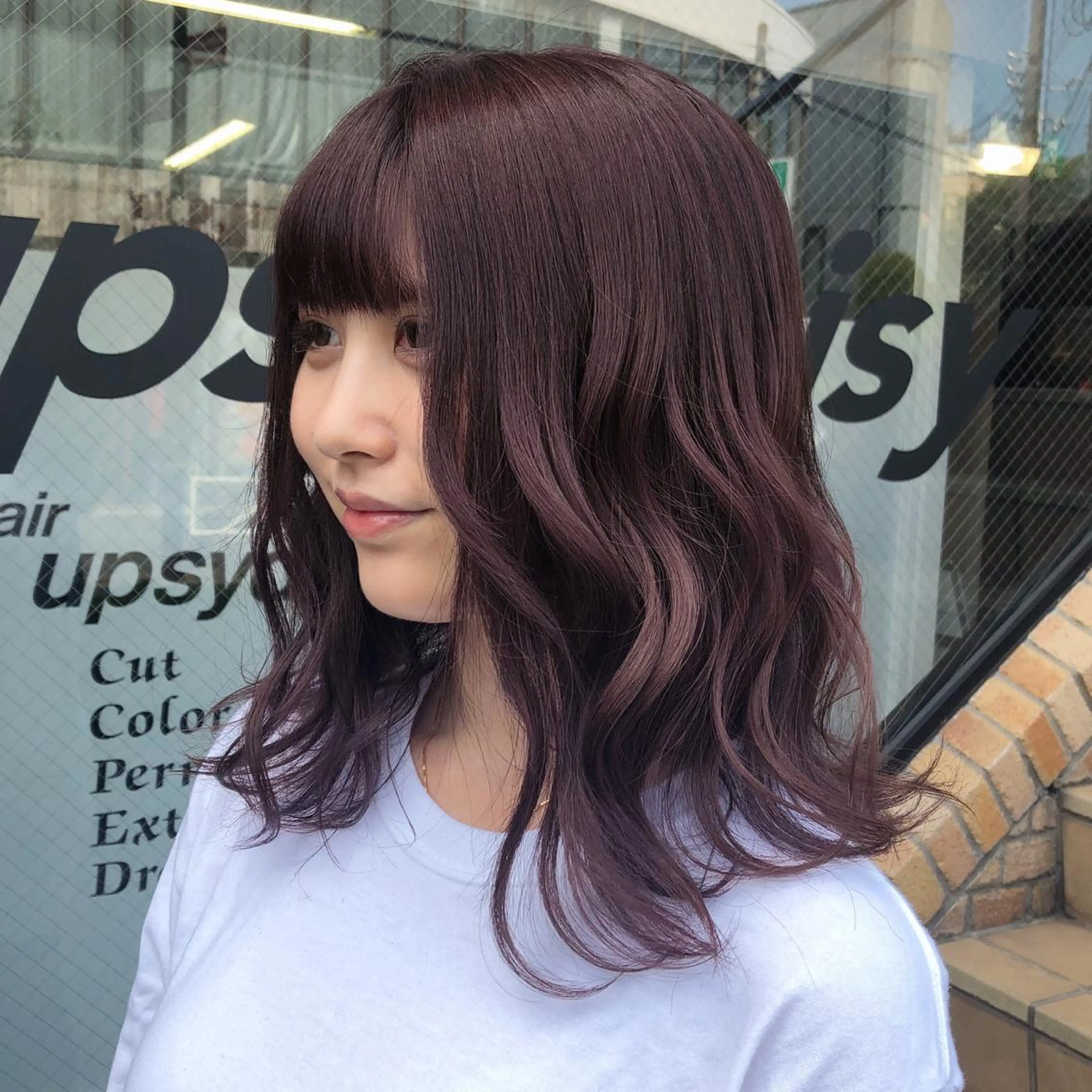 ミディアム カラー パーマ ヘアアレンジ 八巻 晴香のヘアスタイル