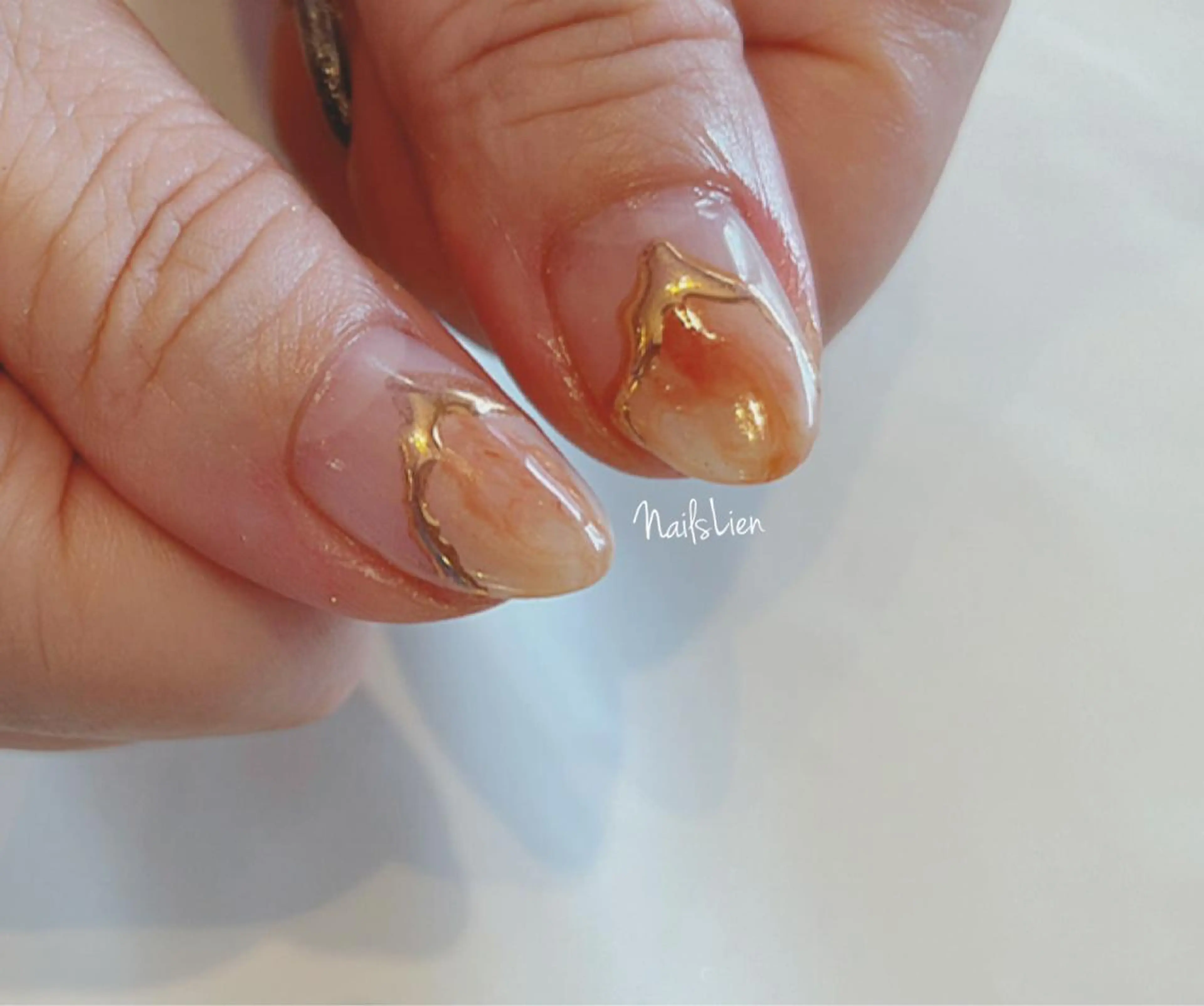 ネイル アニマル柄 フラワーネイル フレンチネイル ガラスフレンチ グラデーション studio e n / RiNのネイルデザイン