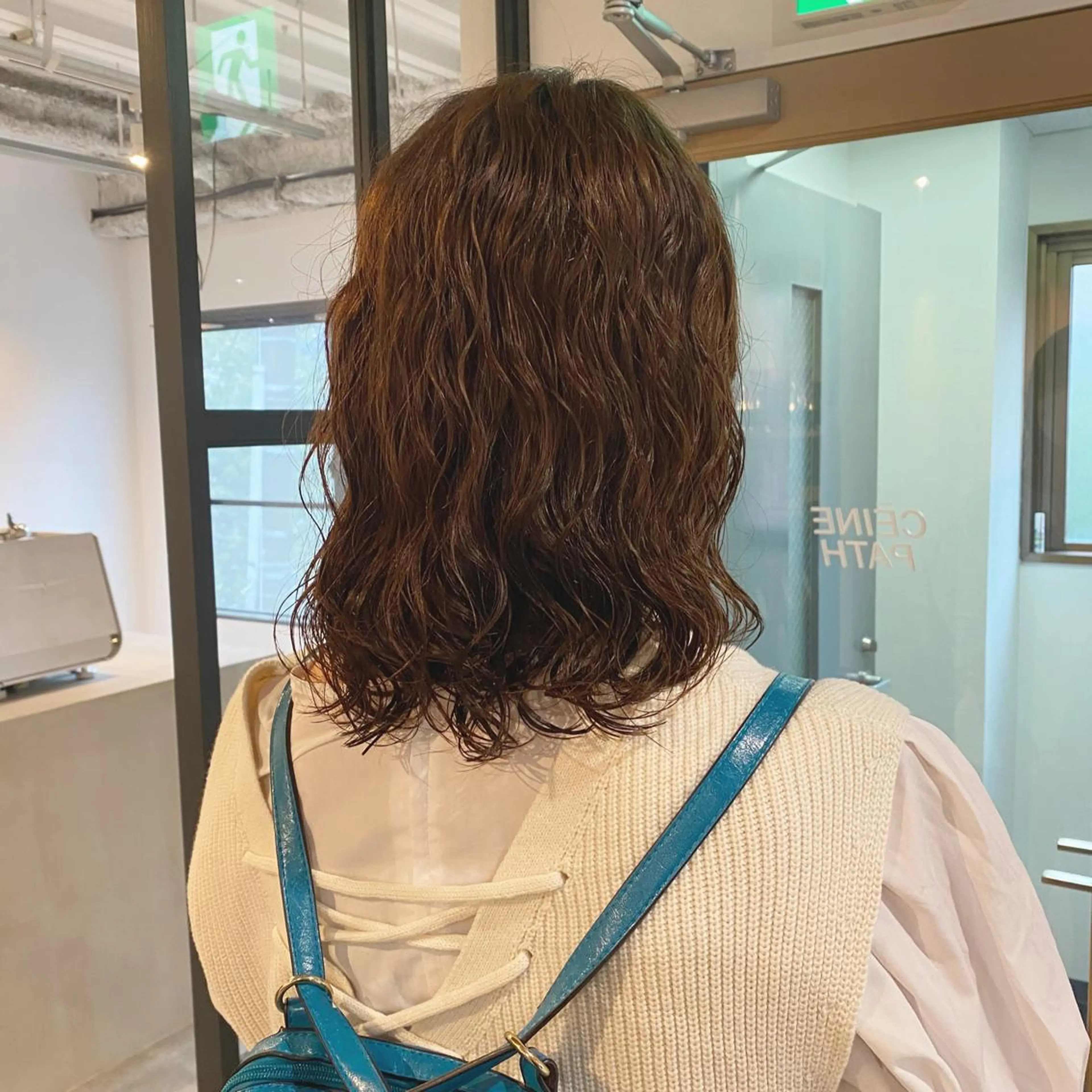 セミロング パーマ セミロングパーマ カット パーマ トリートメント ブリーチ縮毛矯正/ デサキ ショウヘイのヘアスタイル