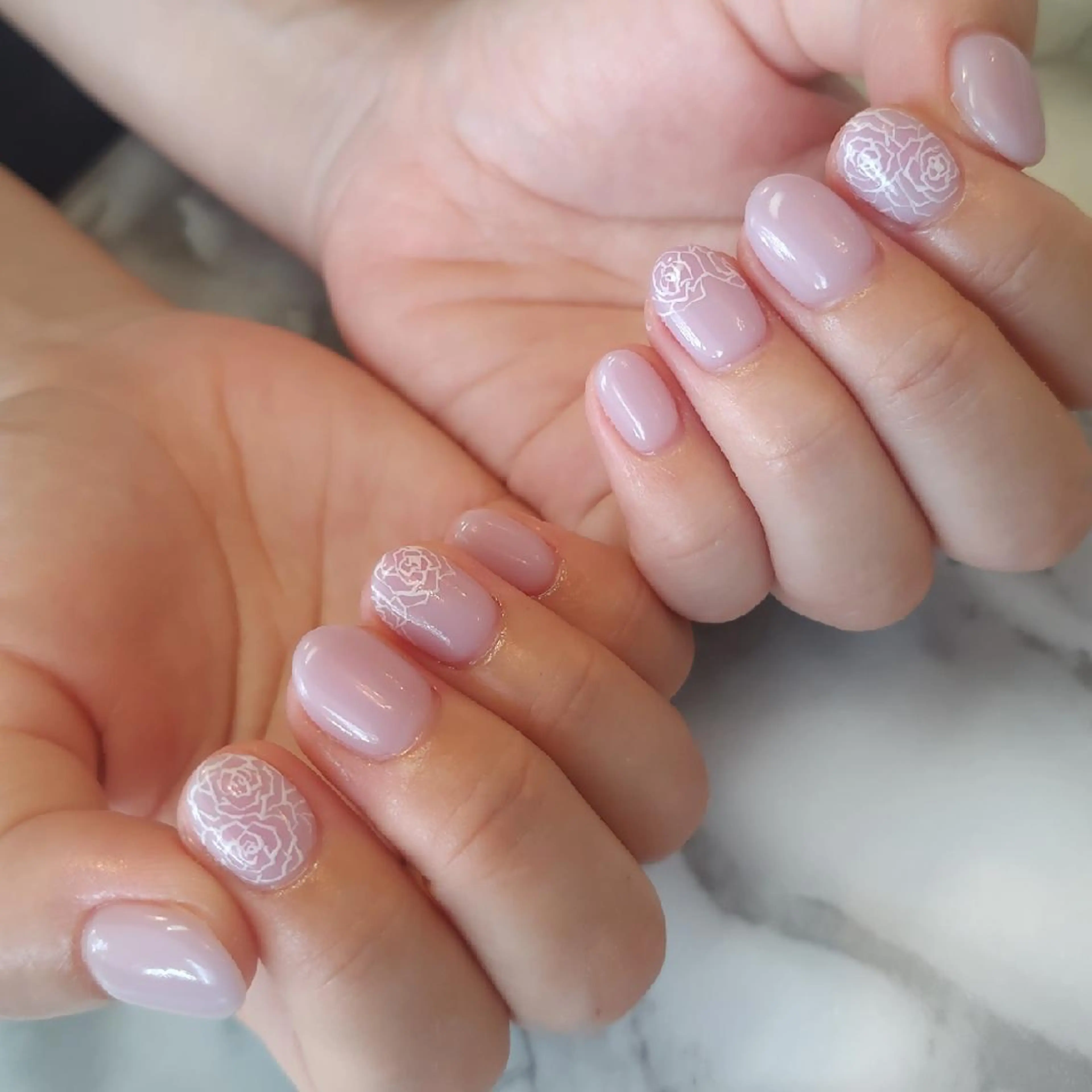 ネイル ジェヌインネイル 河内のネイルデザイン