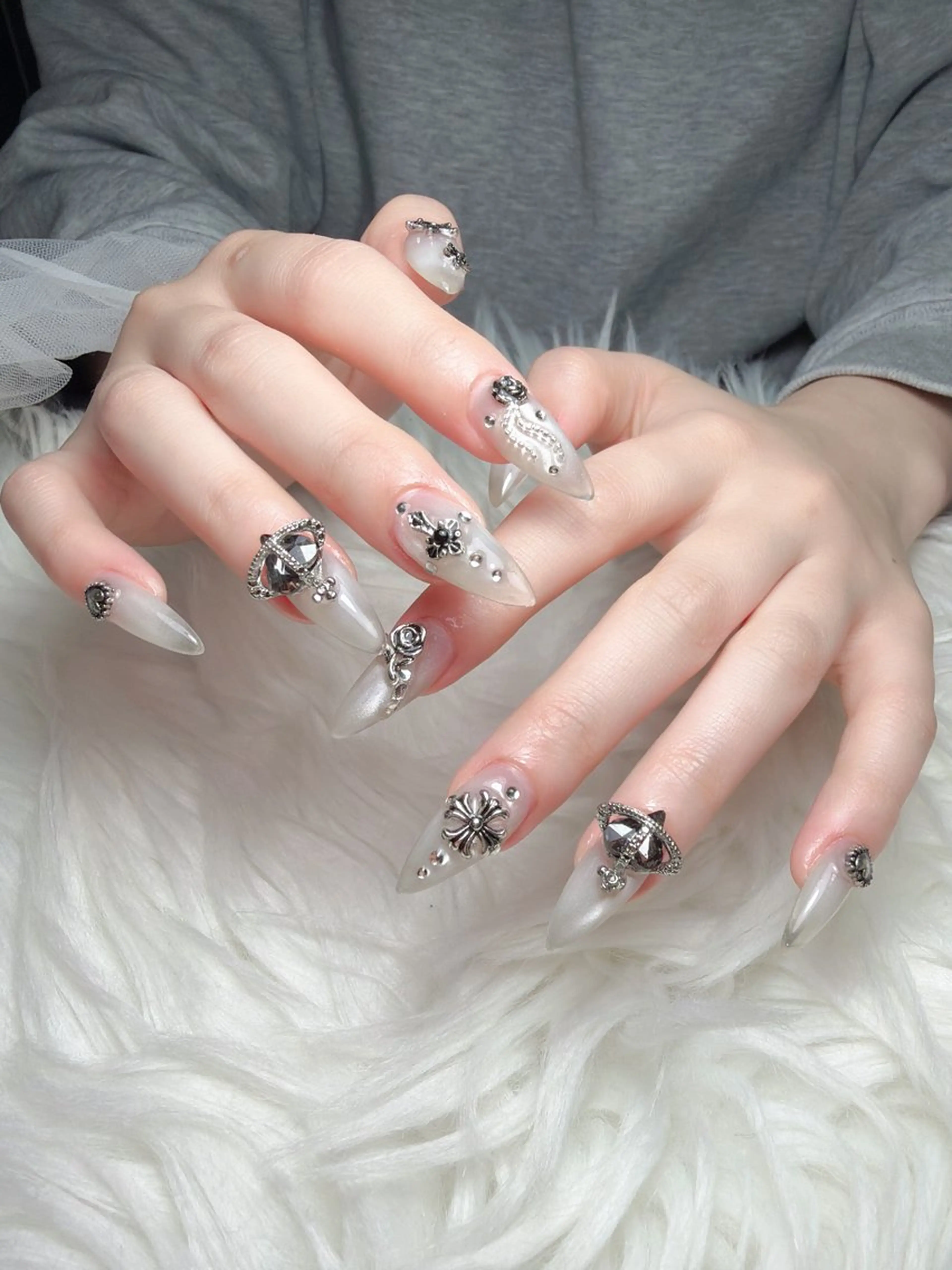 ネイル MK ネイルサロンのネイルデザイン