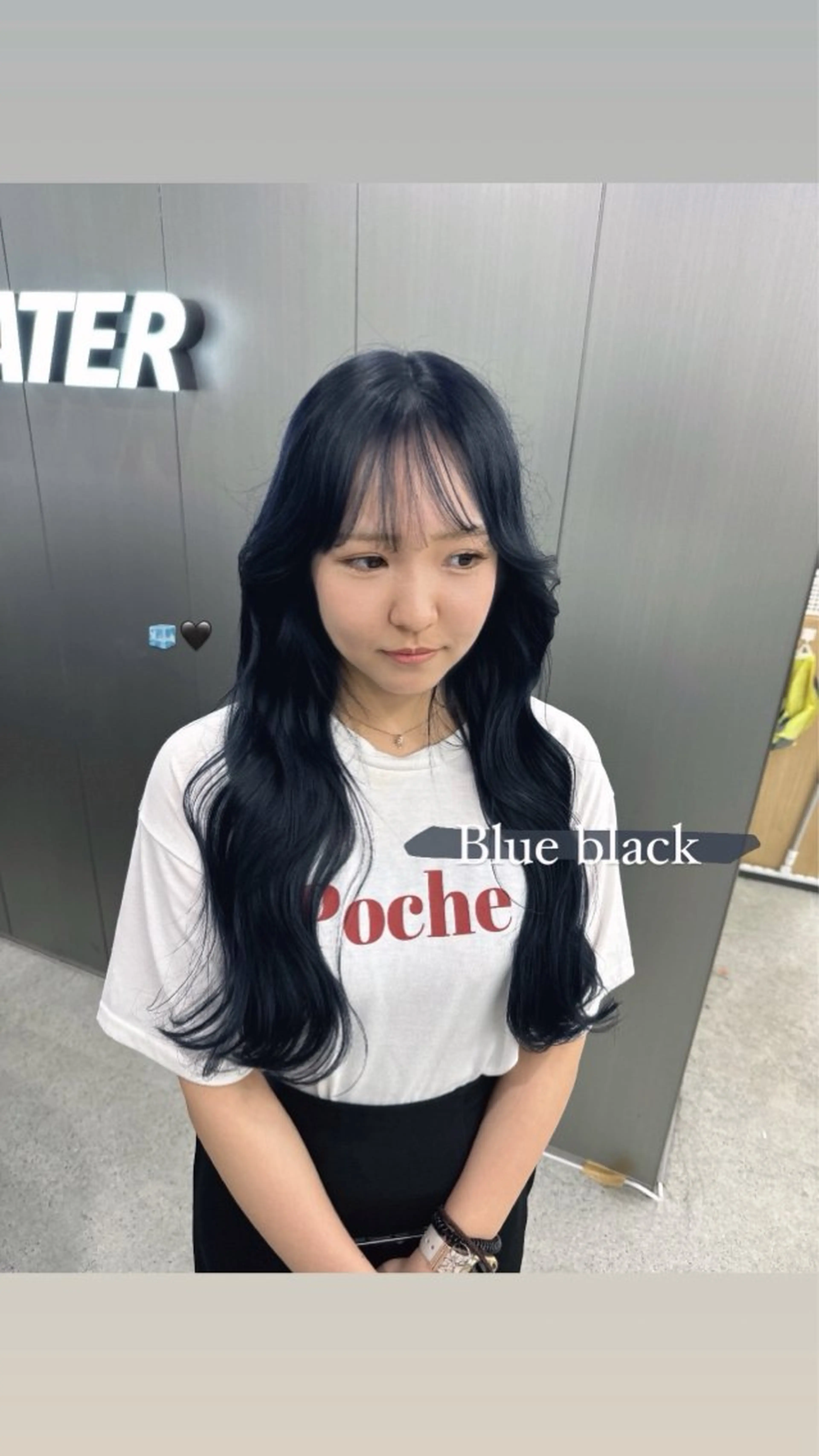 ロング カラー ヘアカラー 暗髪🩶ラベンダー/ ブルー/ユウナ🤍のヘアスタイル