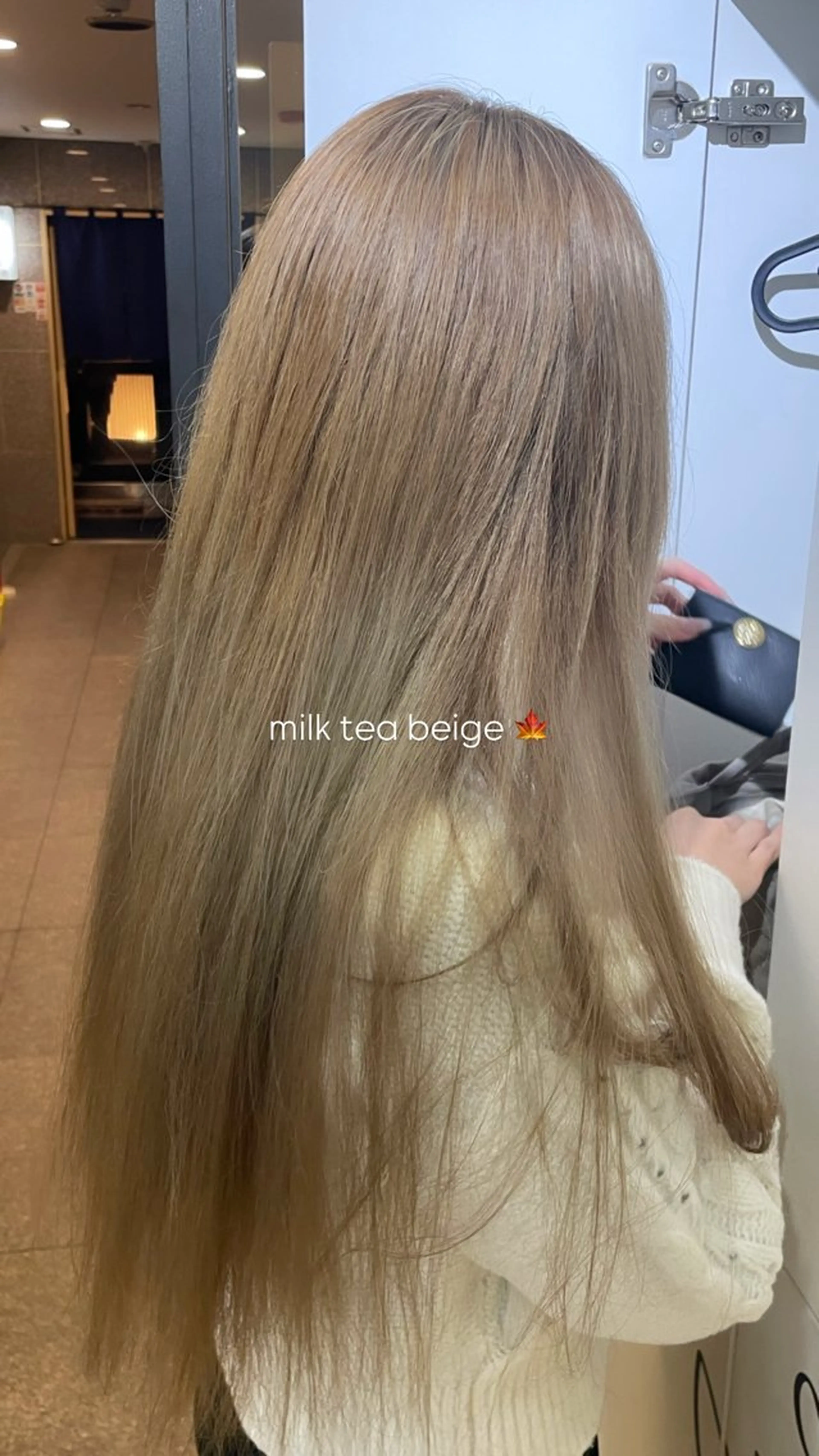 ロング カラー ベージュカラー ヘアカラー おくにし はなのヘアスタイル