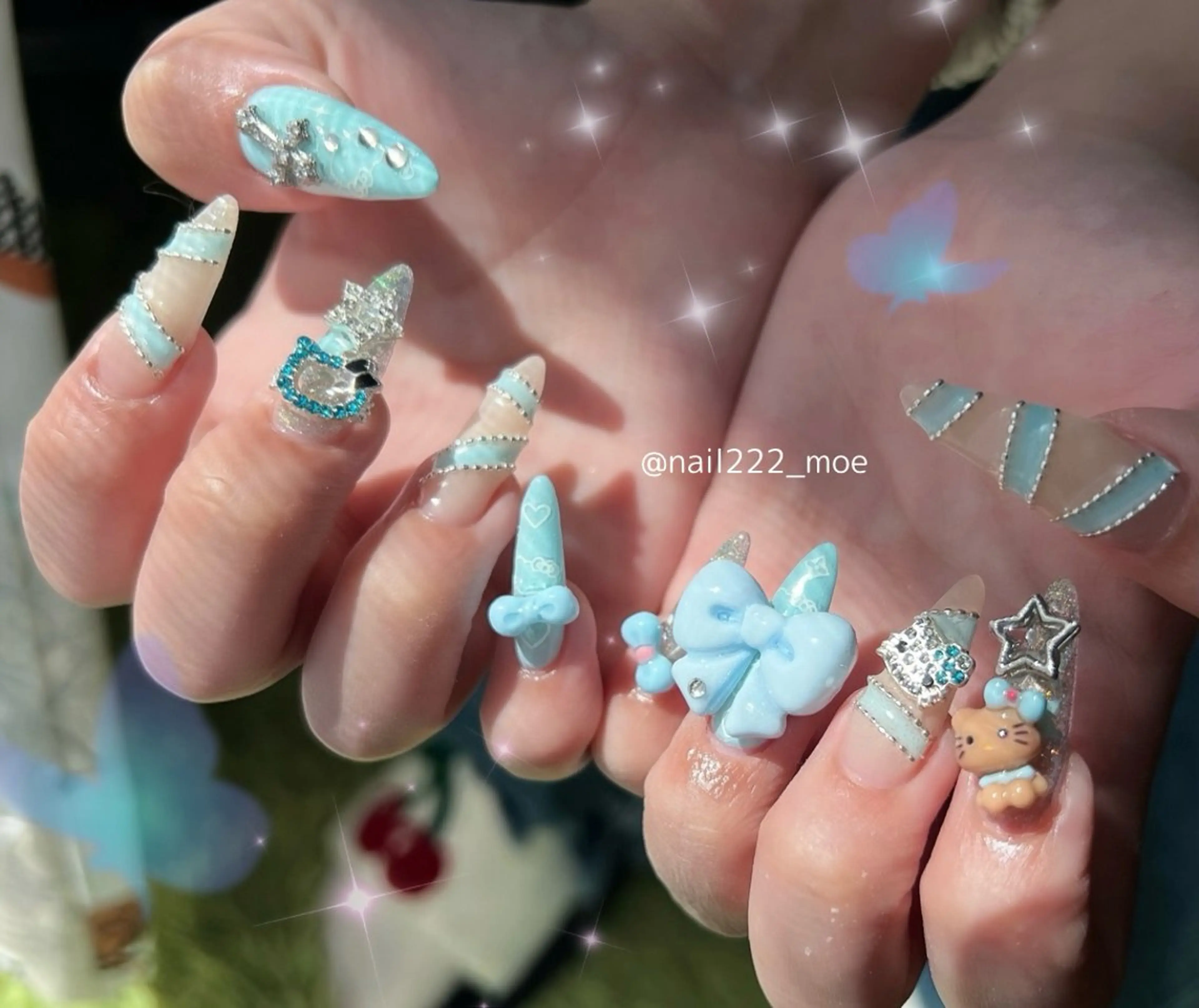 ネイル 春ネイル ワンホンネイル ⟡.*222⋰˚☆ MöEのネイルデザイン