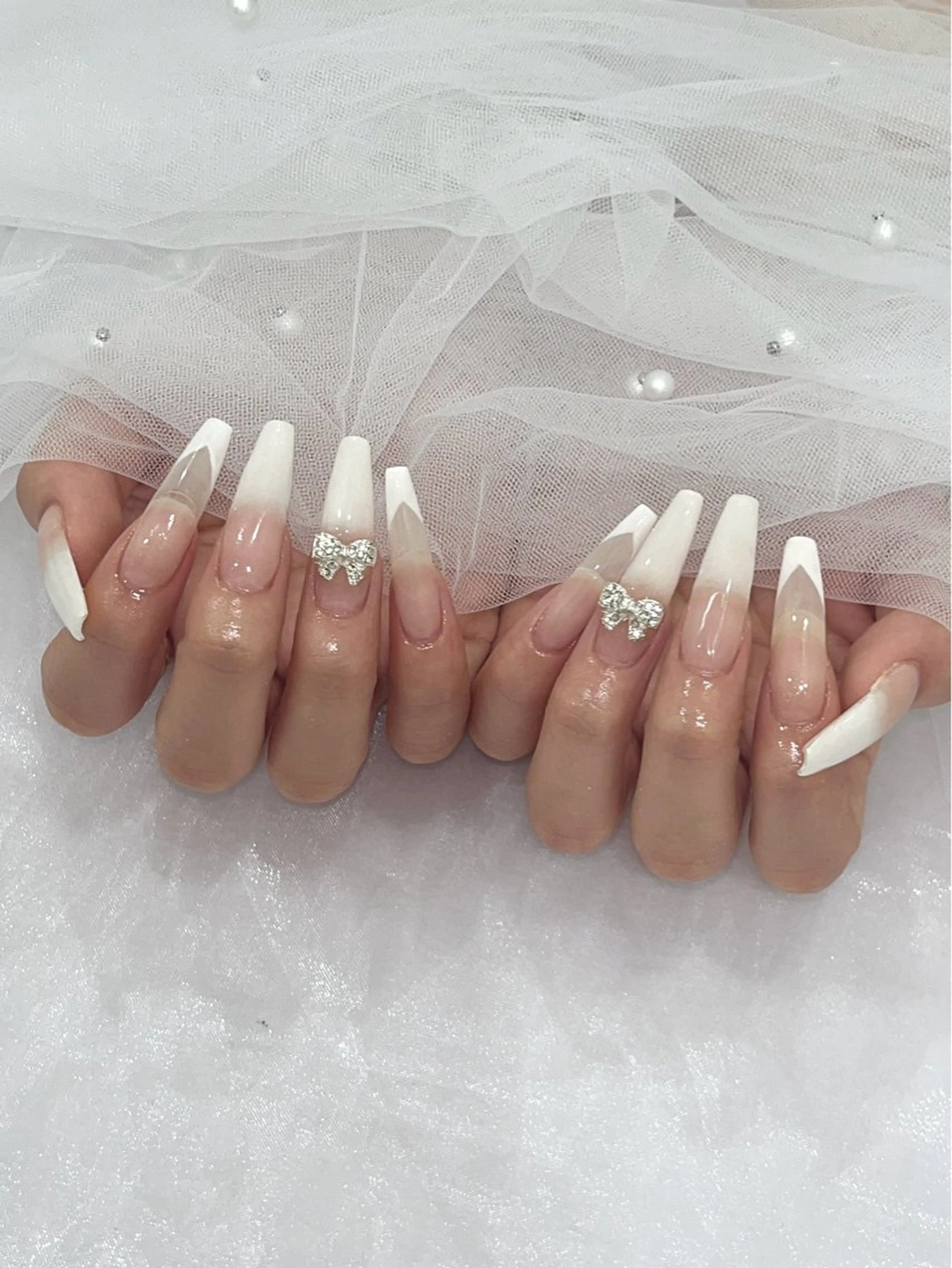 ネイル ARRINE所属・akari🎀 京橋 ARRINEのネイルデザイン