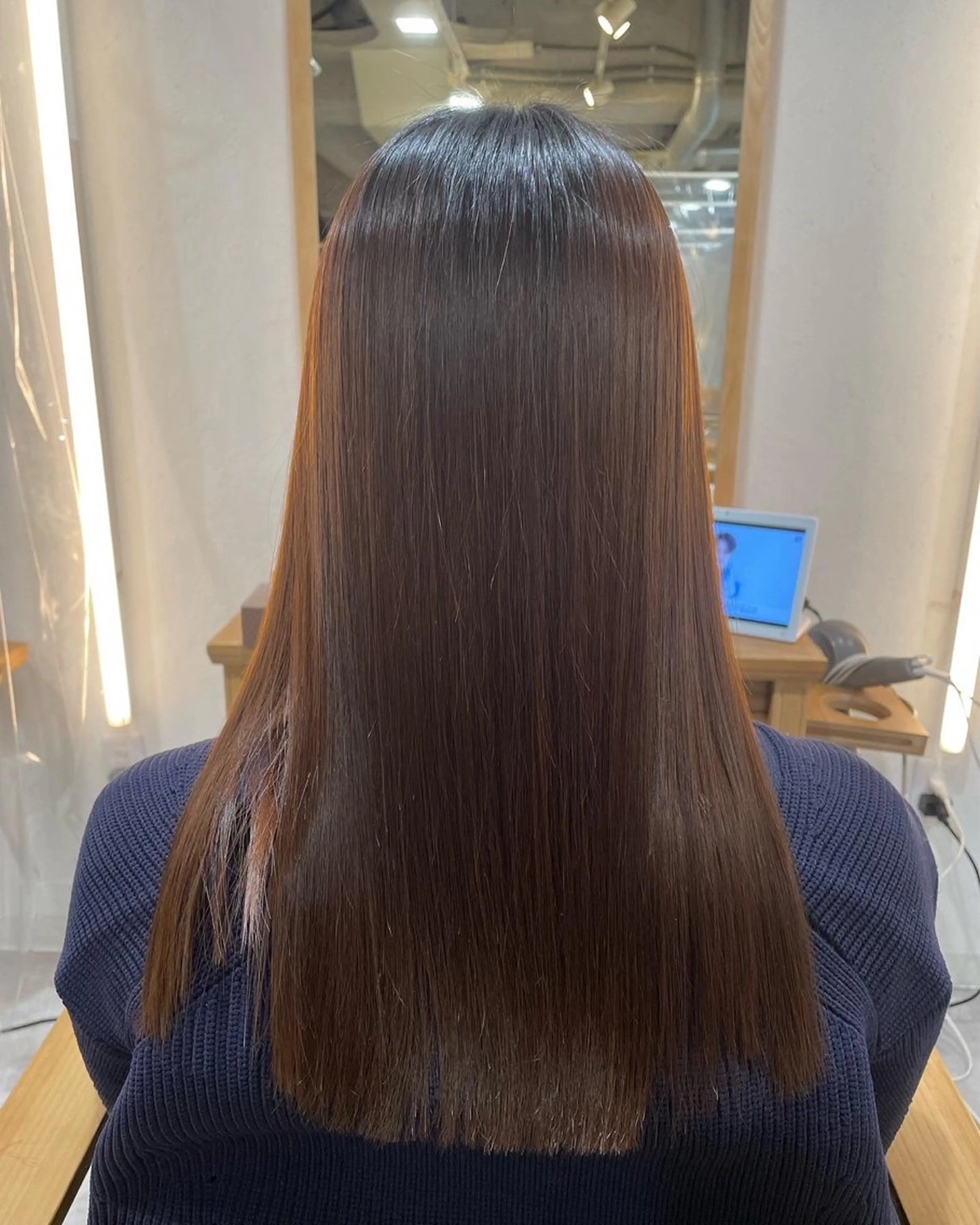 ロング 髪質改善 酸性ストレート Lolonois三国店所属・新村 小夏のヘアスタイル