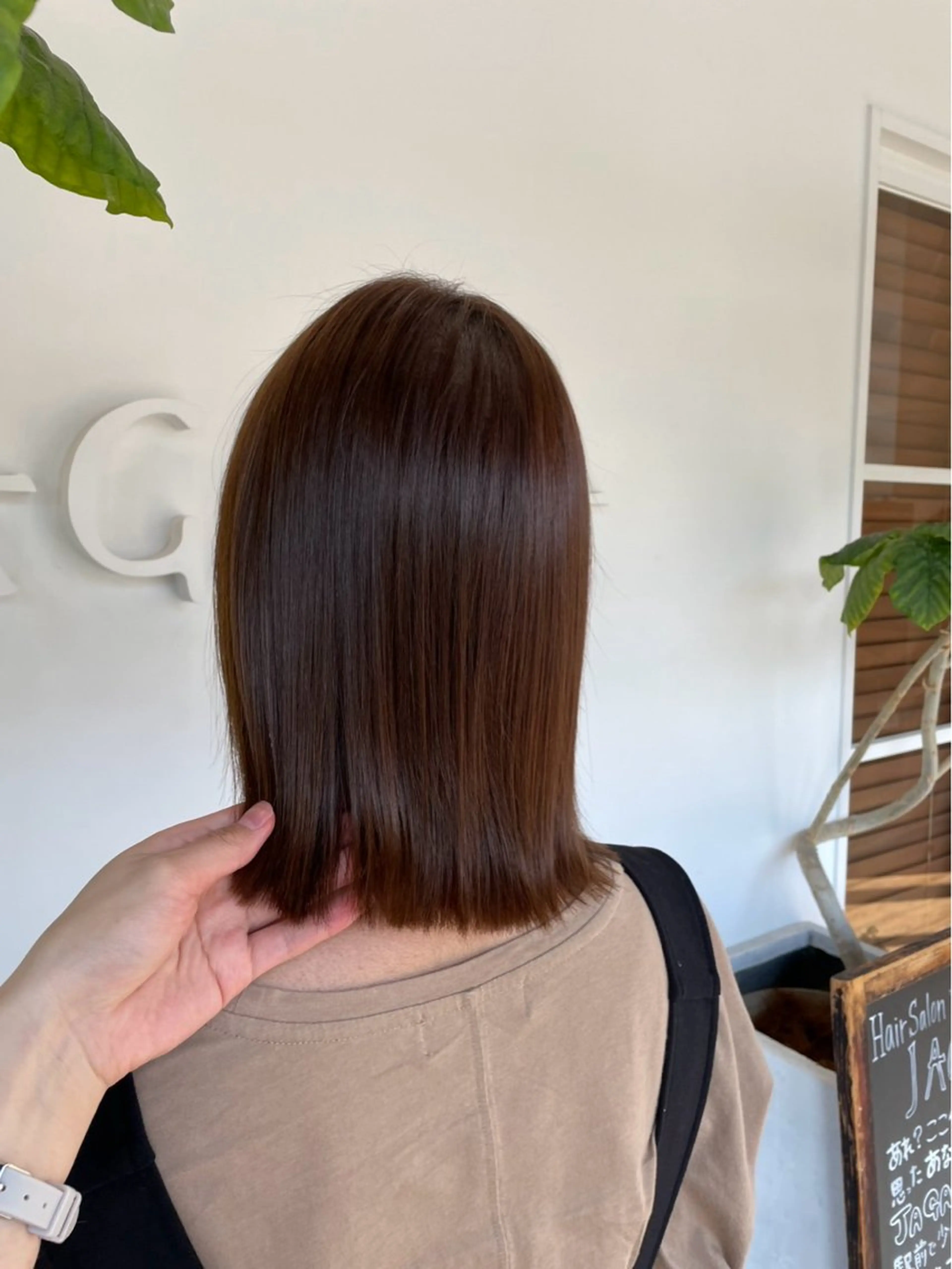 セミロング HONOKA /透明感カラーのヘアスタイル