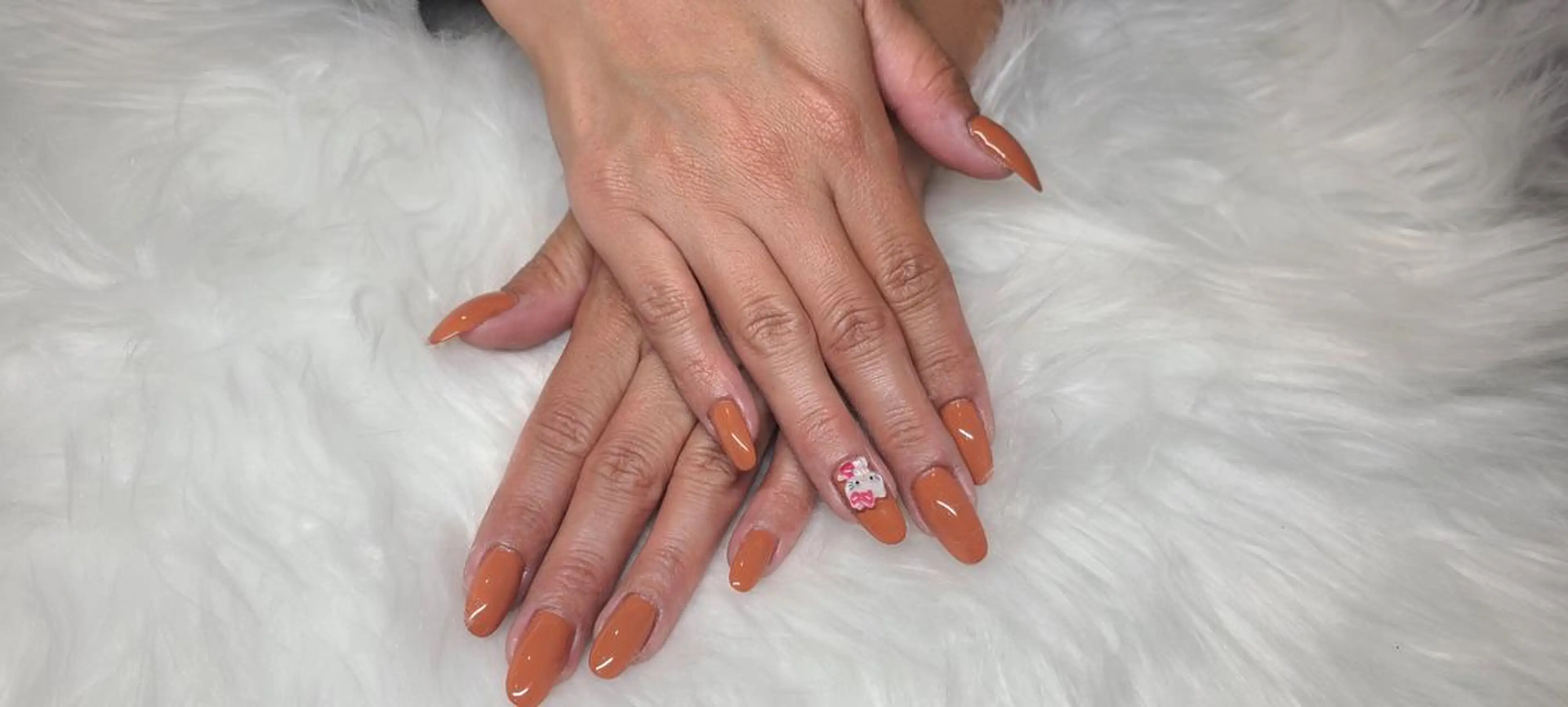 ネイル ワンカラーネイル ハンドネイル Ravissy nail.のネイルデザイン