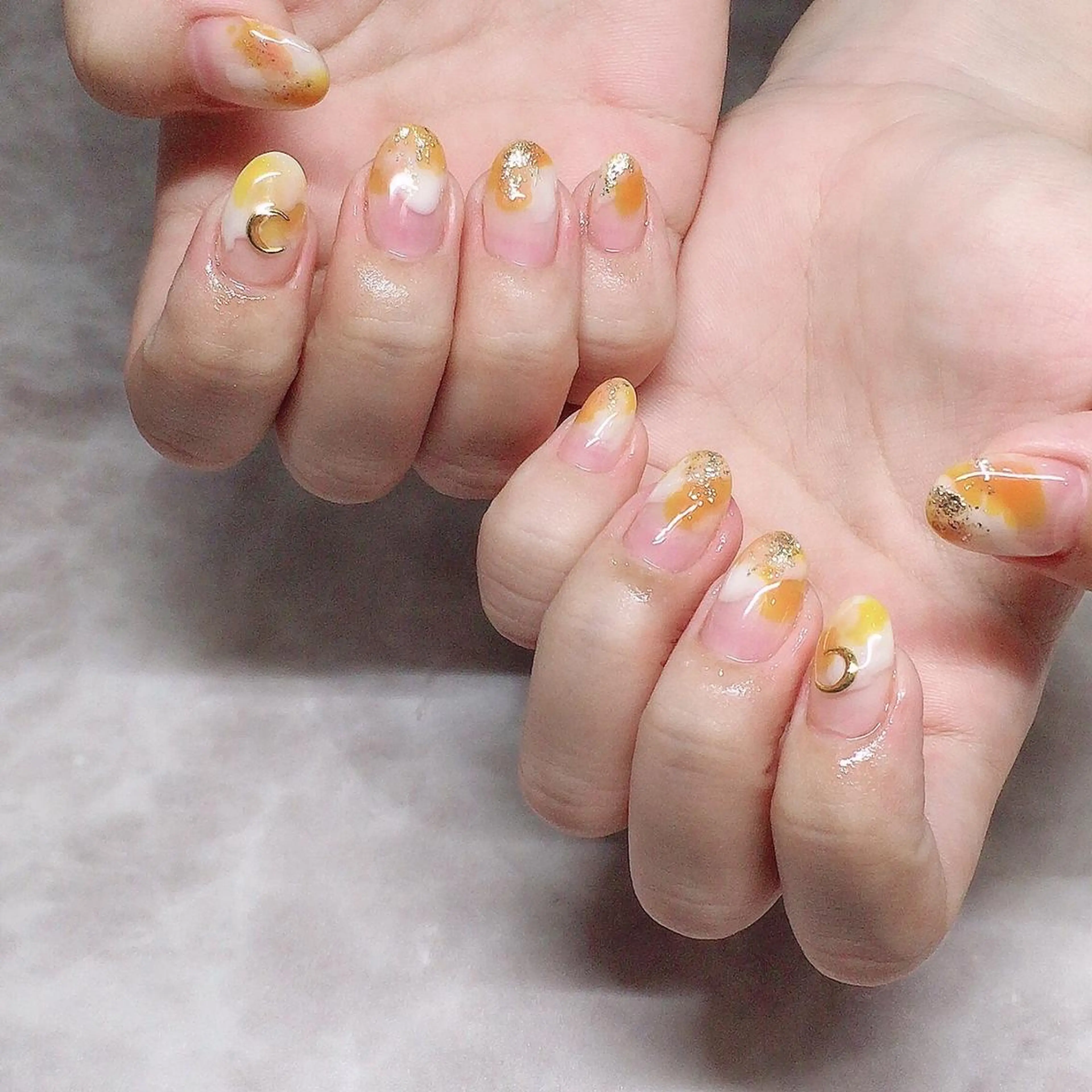 ネイル ネイルリボン 受付スタッフのネイルデザイン