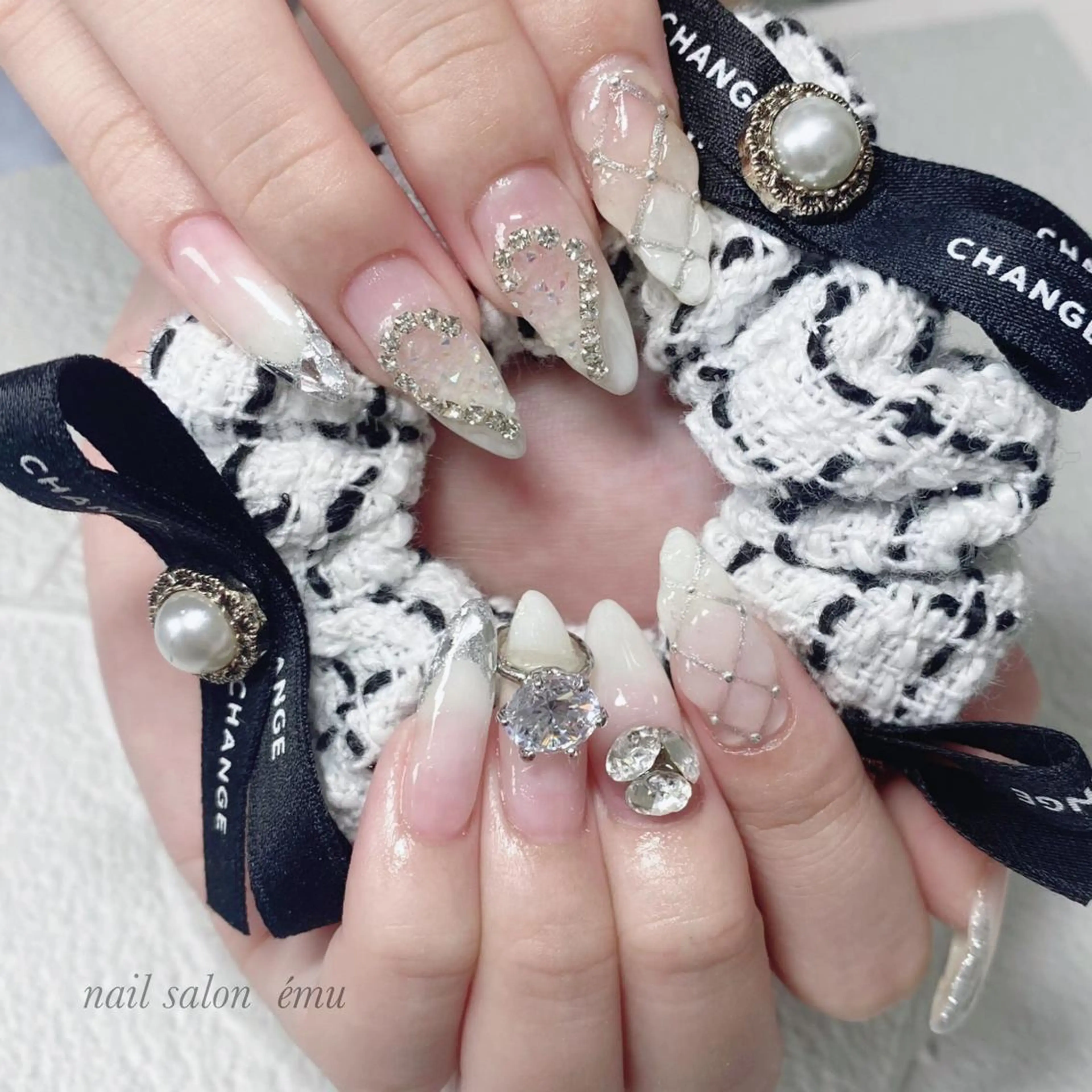 ロング ネイル ハンドネイル nail salon émuのネイルデザイン