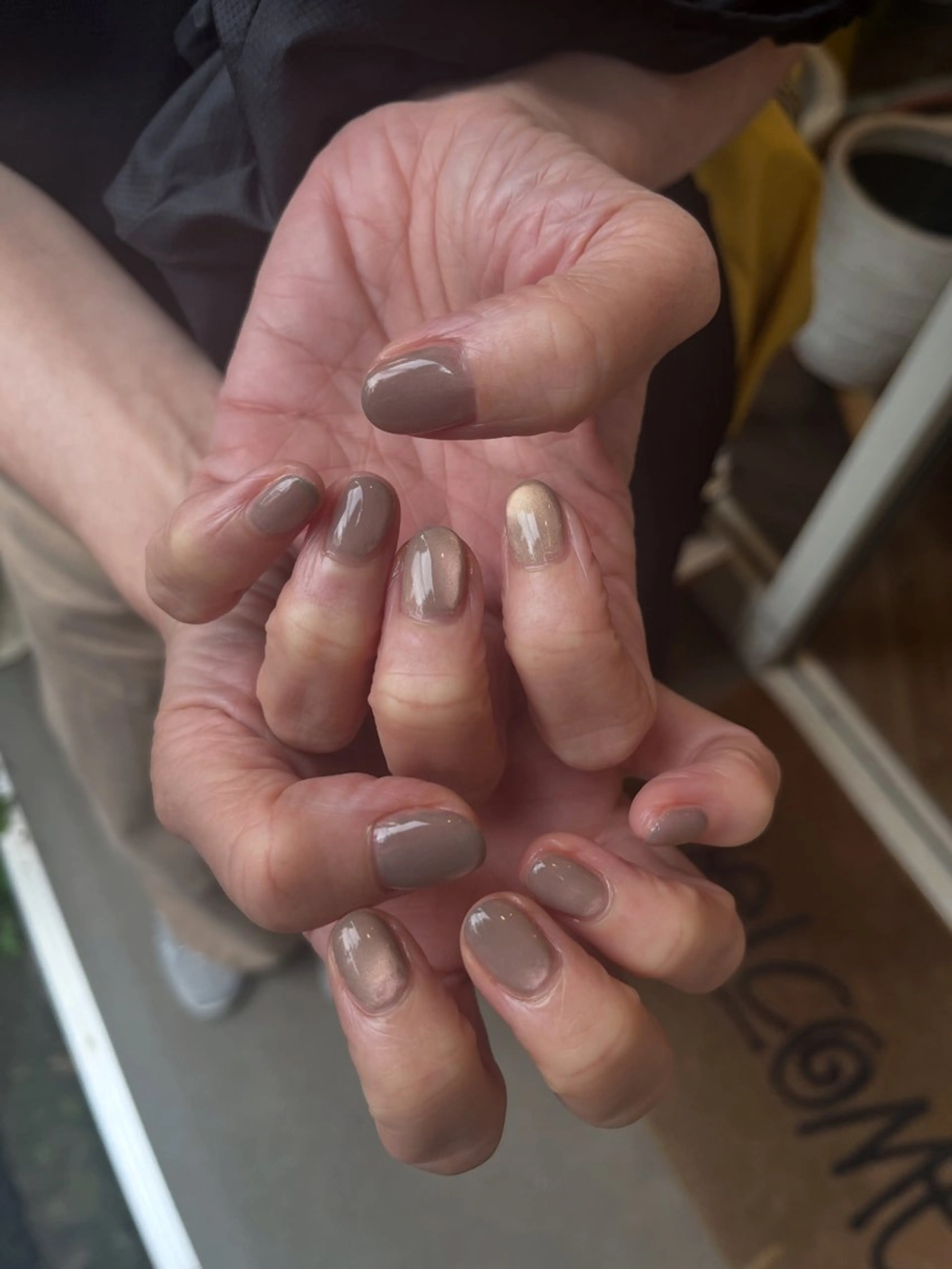 ネイル マグネットネイル ハンドネイル AT.1011(アトリエテンイレブン)所属・AT.1011 (ハルカ)のネイルデザイン