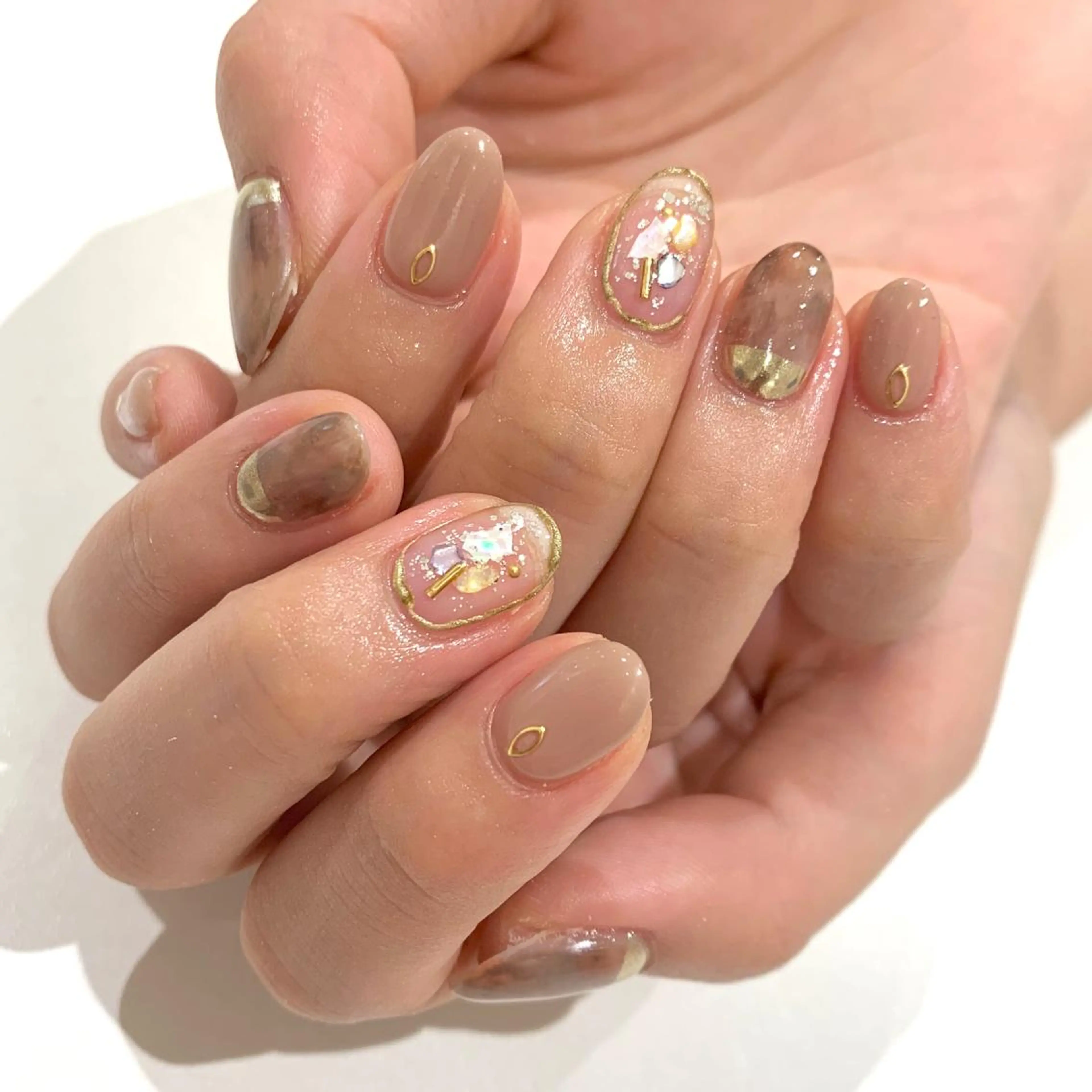 ミディアム be-cares beauty(豊川店のネイルデザイン