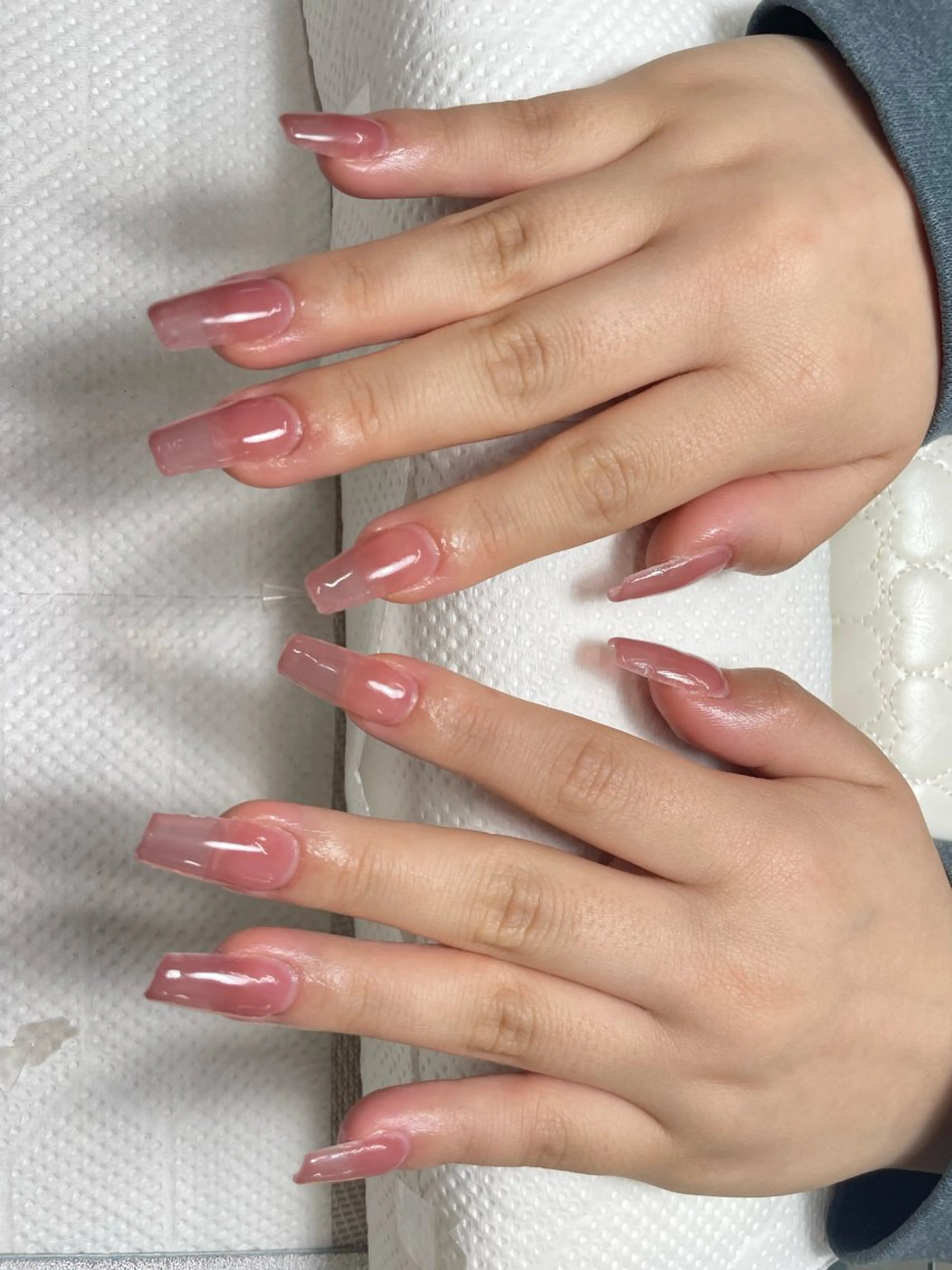 ネイル DR NAIL新宿所属・Haruka 🎀のネイルデザイン