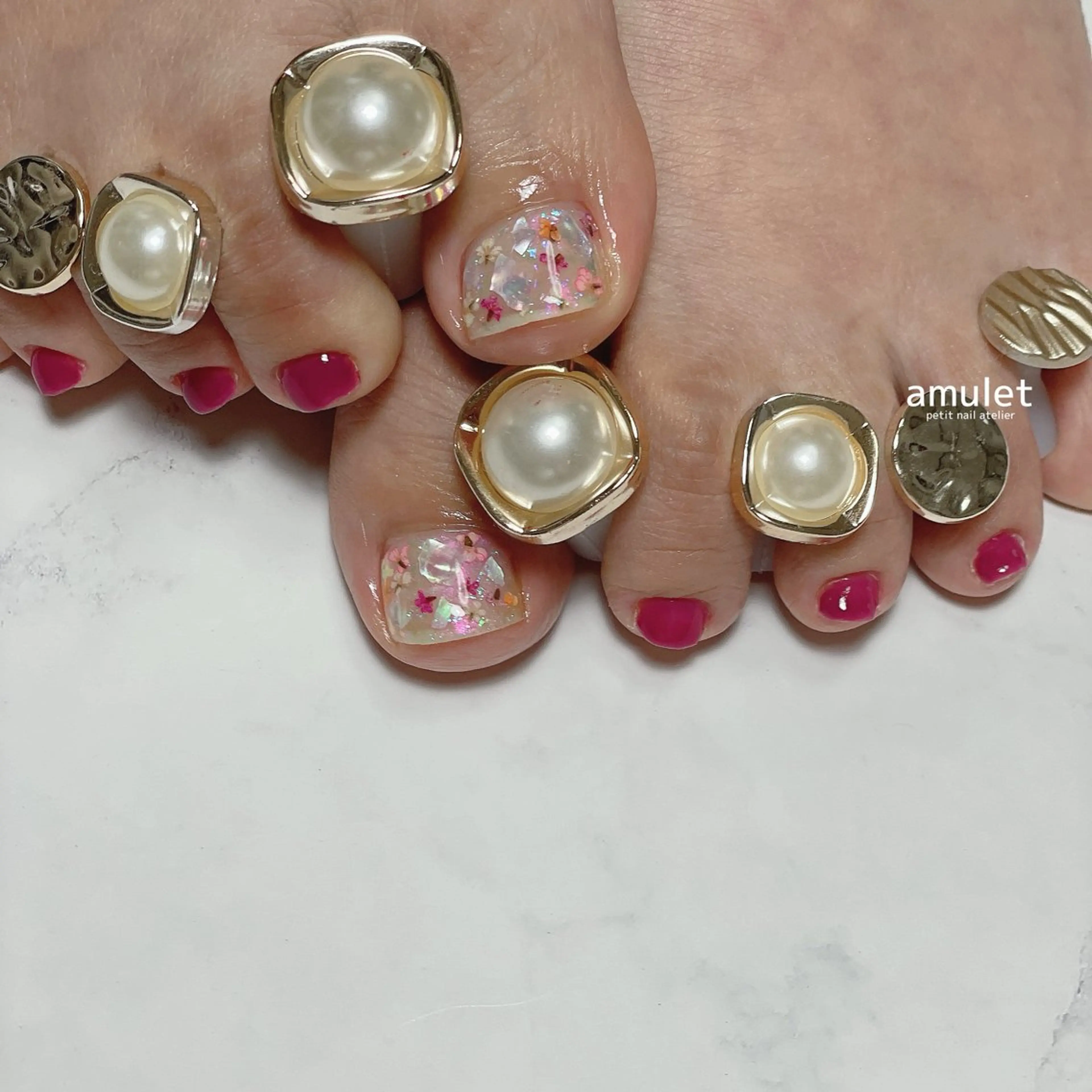 ネイル amulet TOMOMIのネイルデザイン