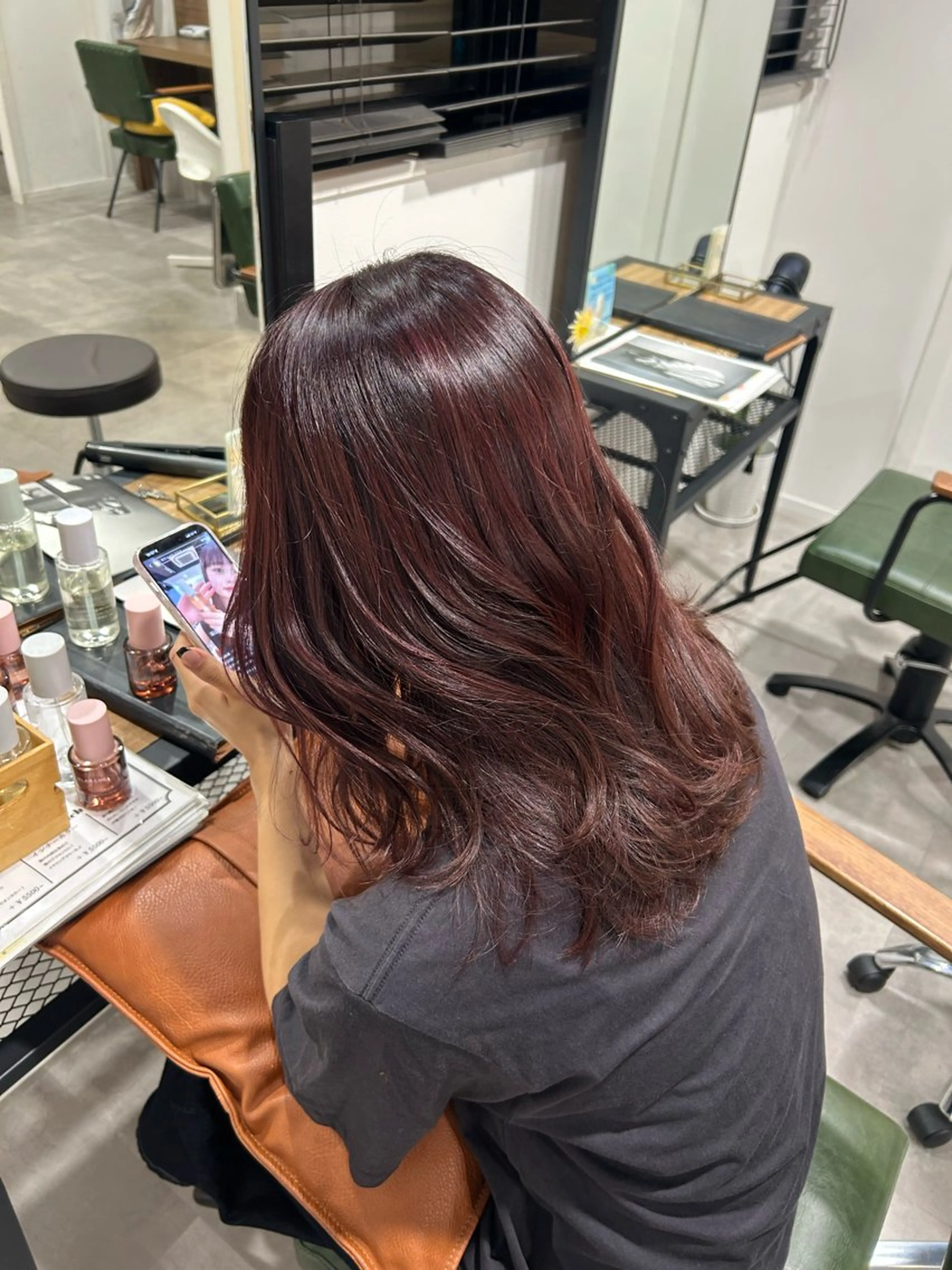 カラー kanae🫧 ｜透明感カラー｜平尾のヘアスタイル