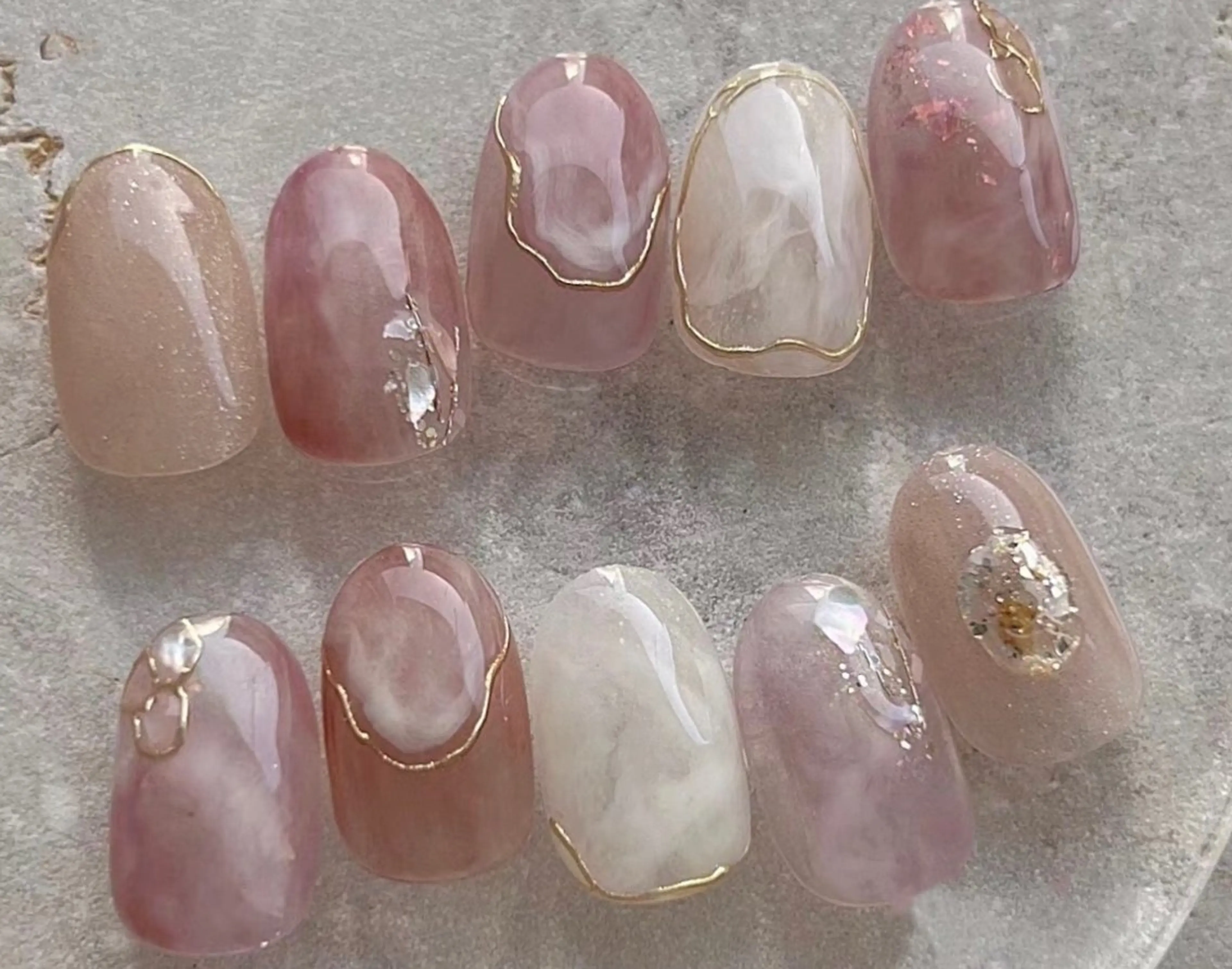 ネイル ニュアンスネイル enju0422所属・谷口 雪のネイルデザイン