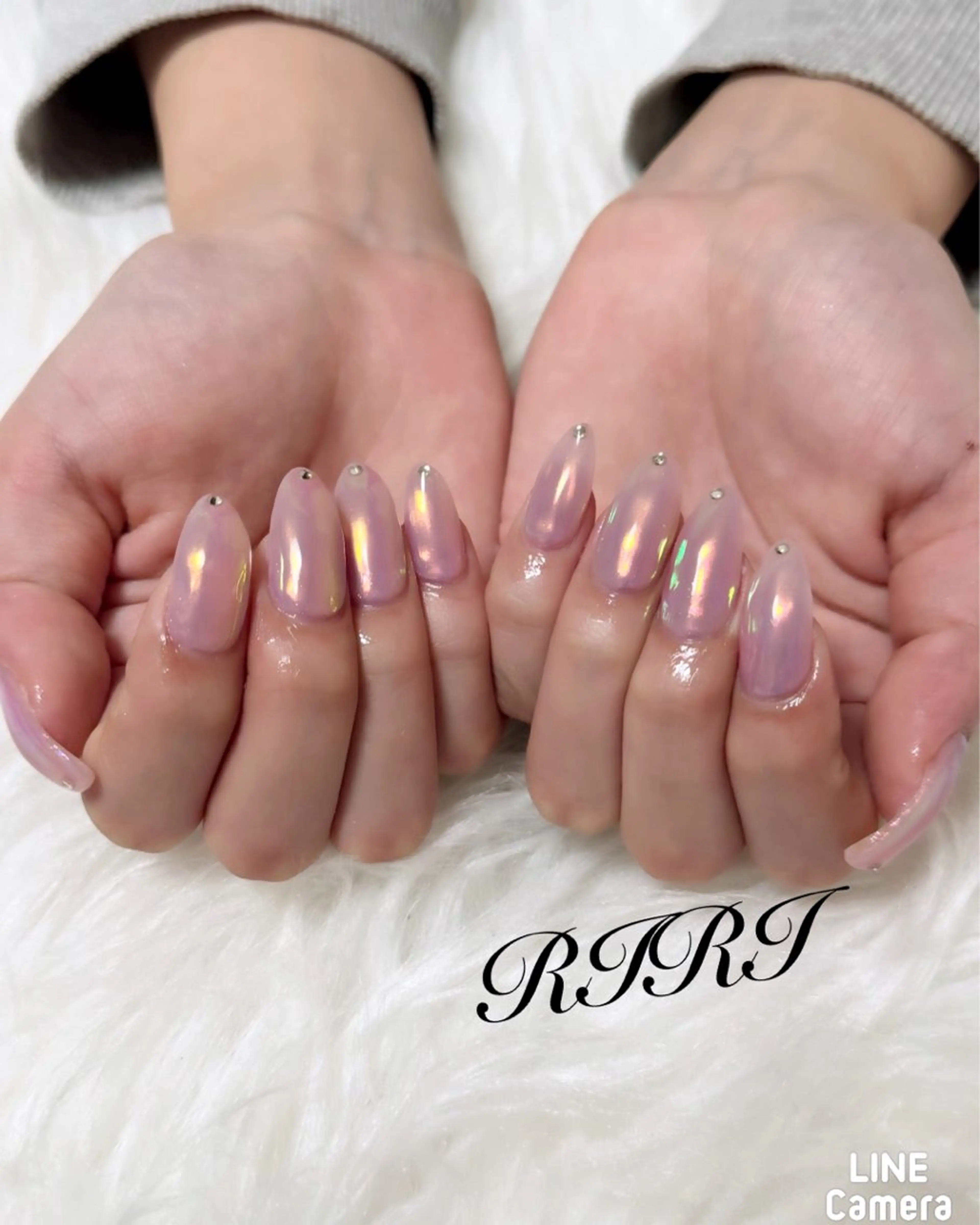 ネイル オーロラネイル ジェルネイル キラキラネイル 韓国ネイル ミラーネイル ハンドネイル riri オーナーのネイルデザイン