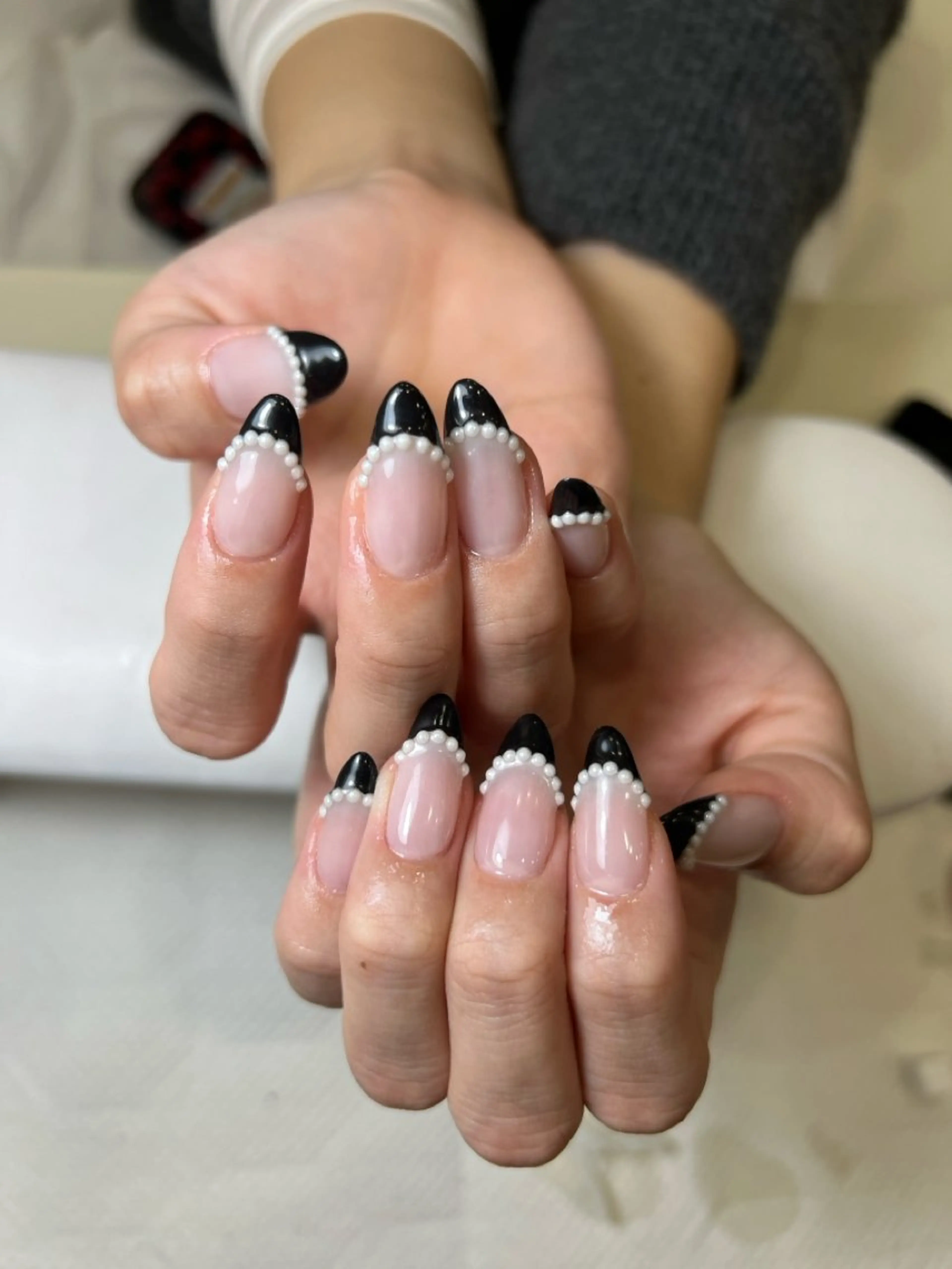 ネイル ボルドー ブラウン チークネイル ドット フットネイル ハンドネイル は なのネイルデザイン