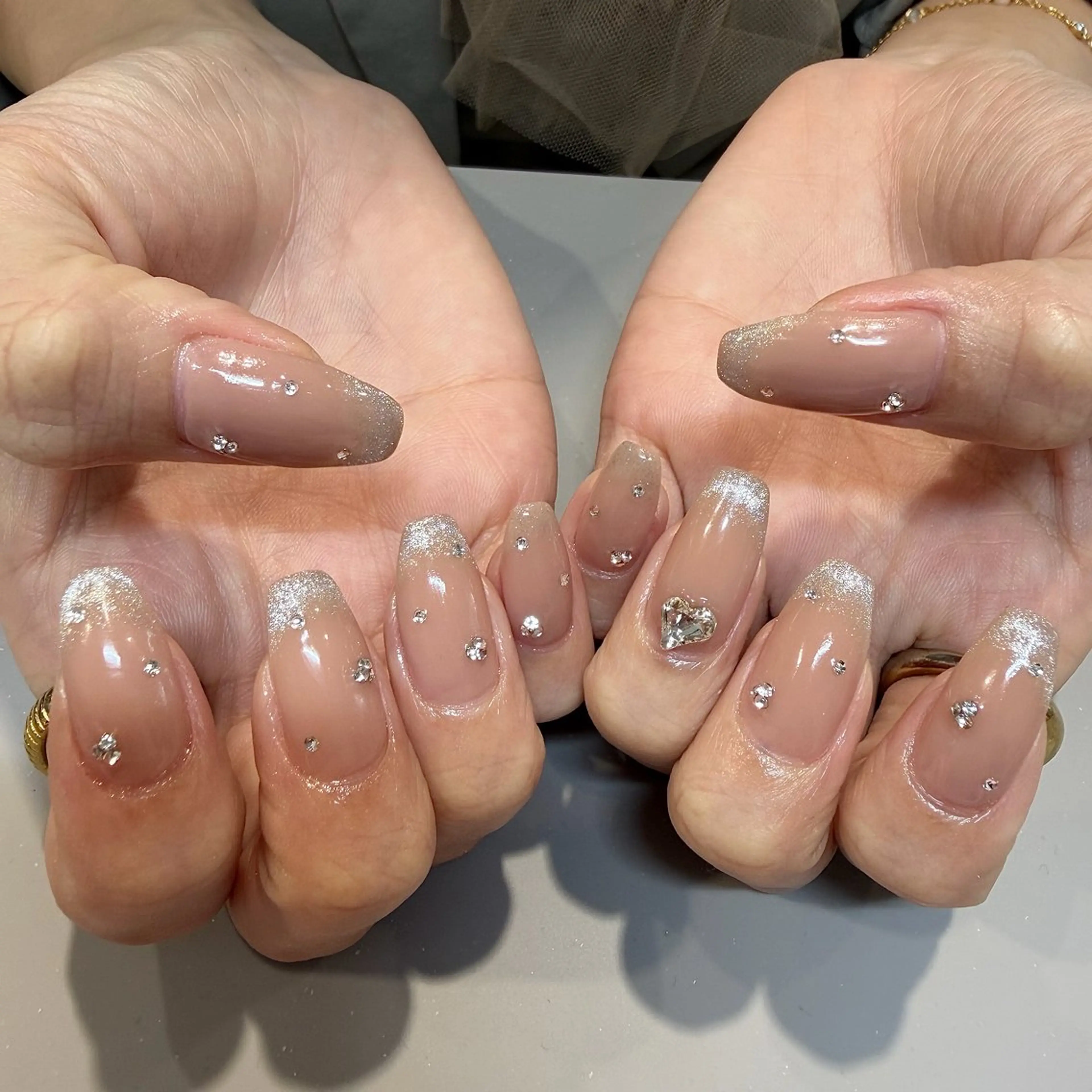 ネイル ハンドネイル 小野澤 紗智のネイルデザイン