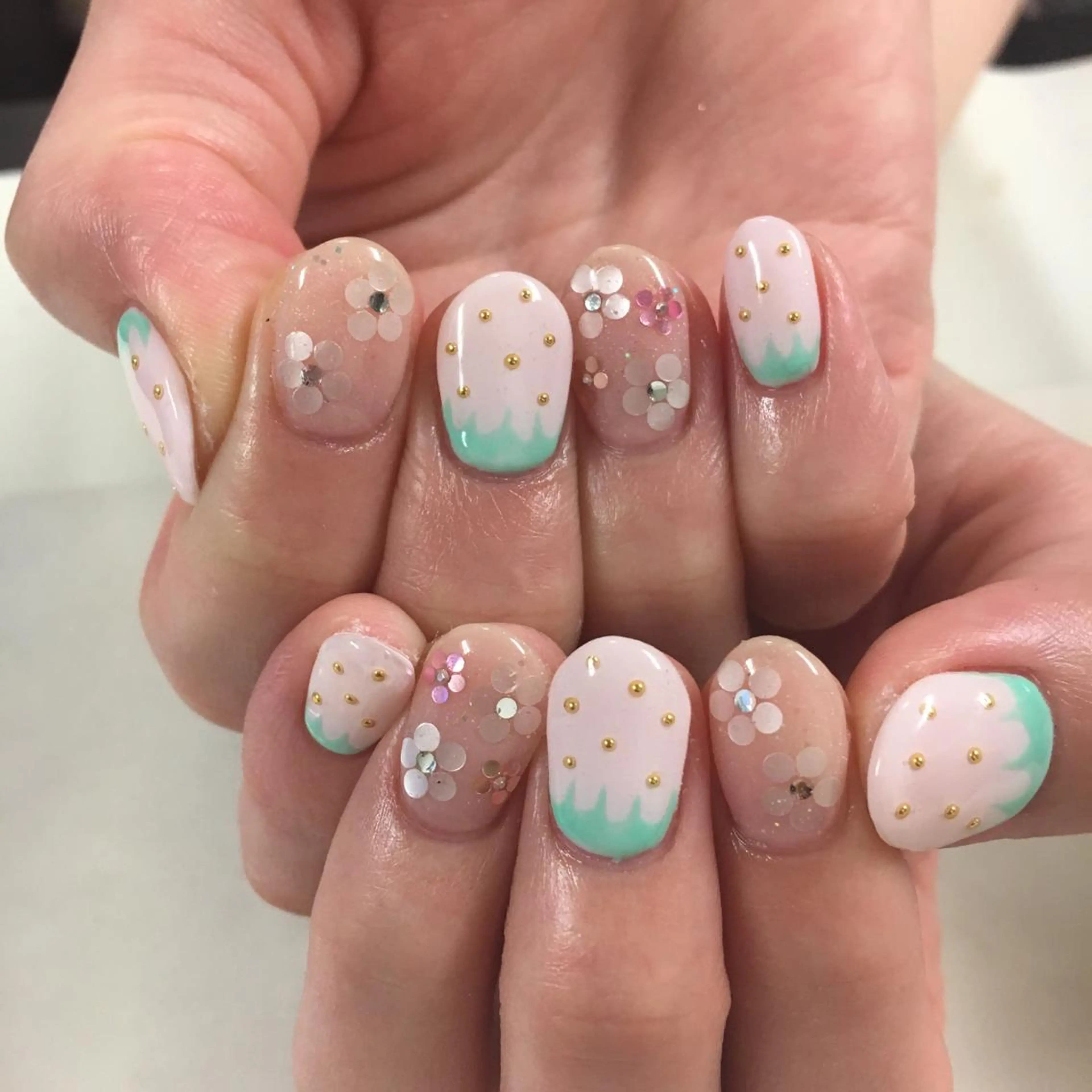 ネイル ジェルネイル SHINE NAILのネイルデザイン