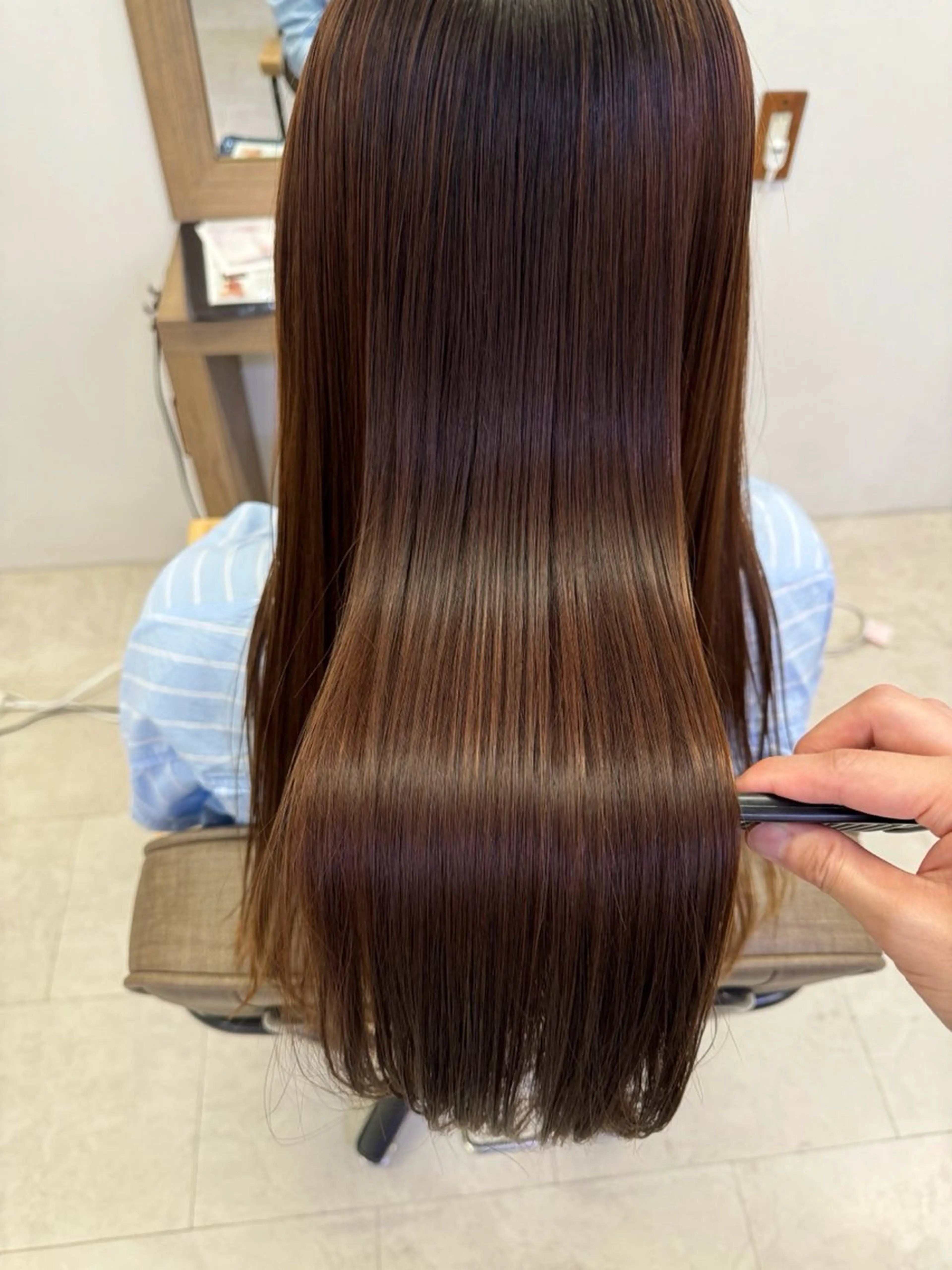 ミディアム 縮毛矯正 韓国風透明感カラー／ Natsumiのヘアスタイル