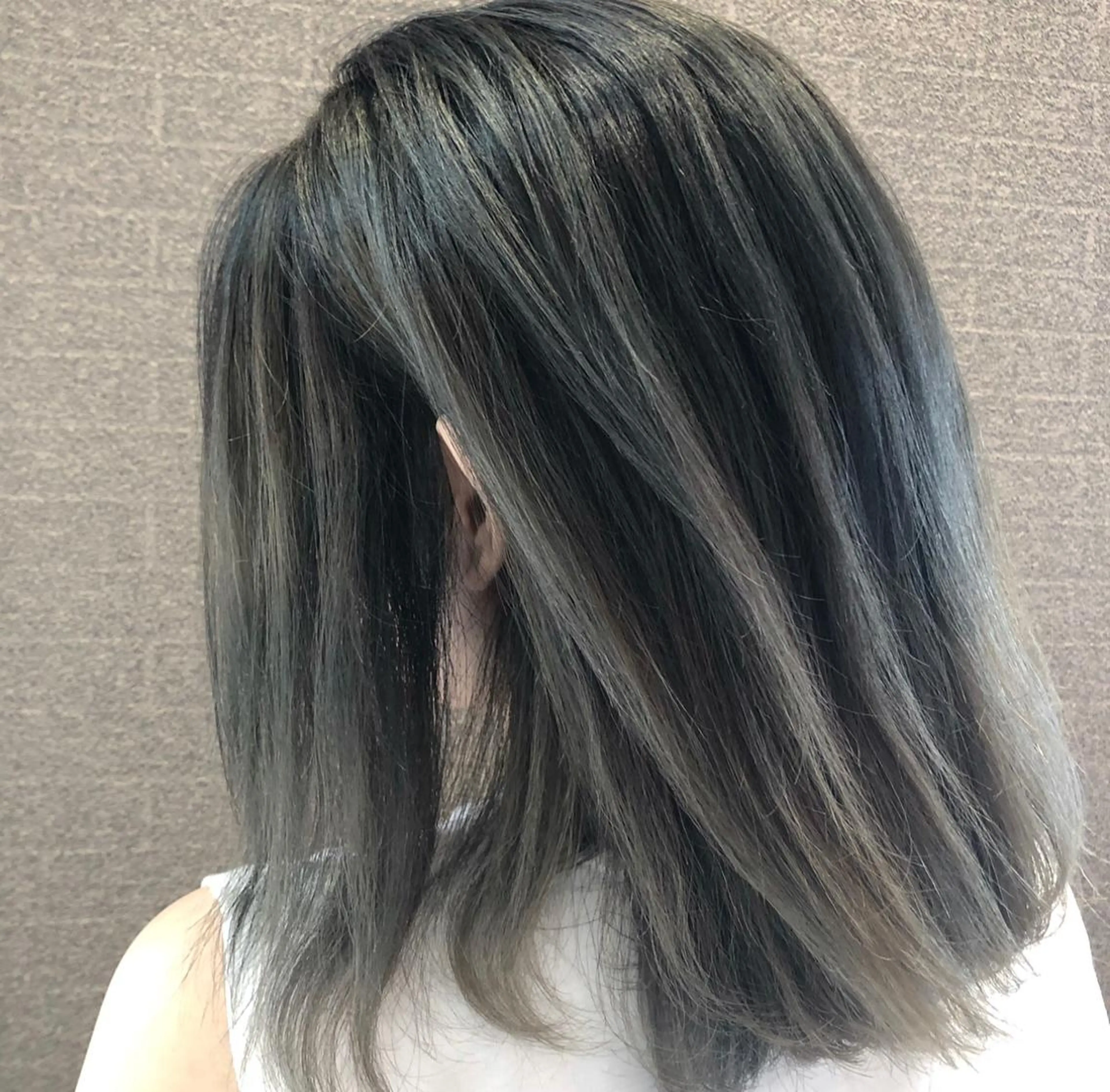 ショート カラー ヘアアレンジ くせ毛 アンドウ ユウ/ レイヤーカット/韓国のヘアスタイル