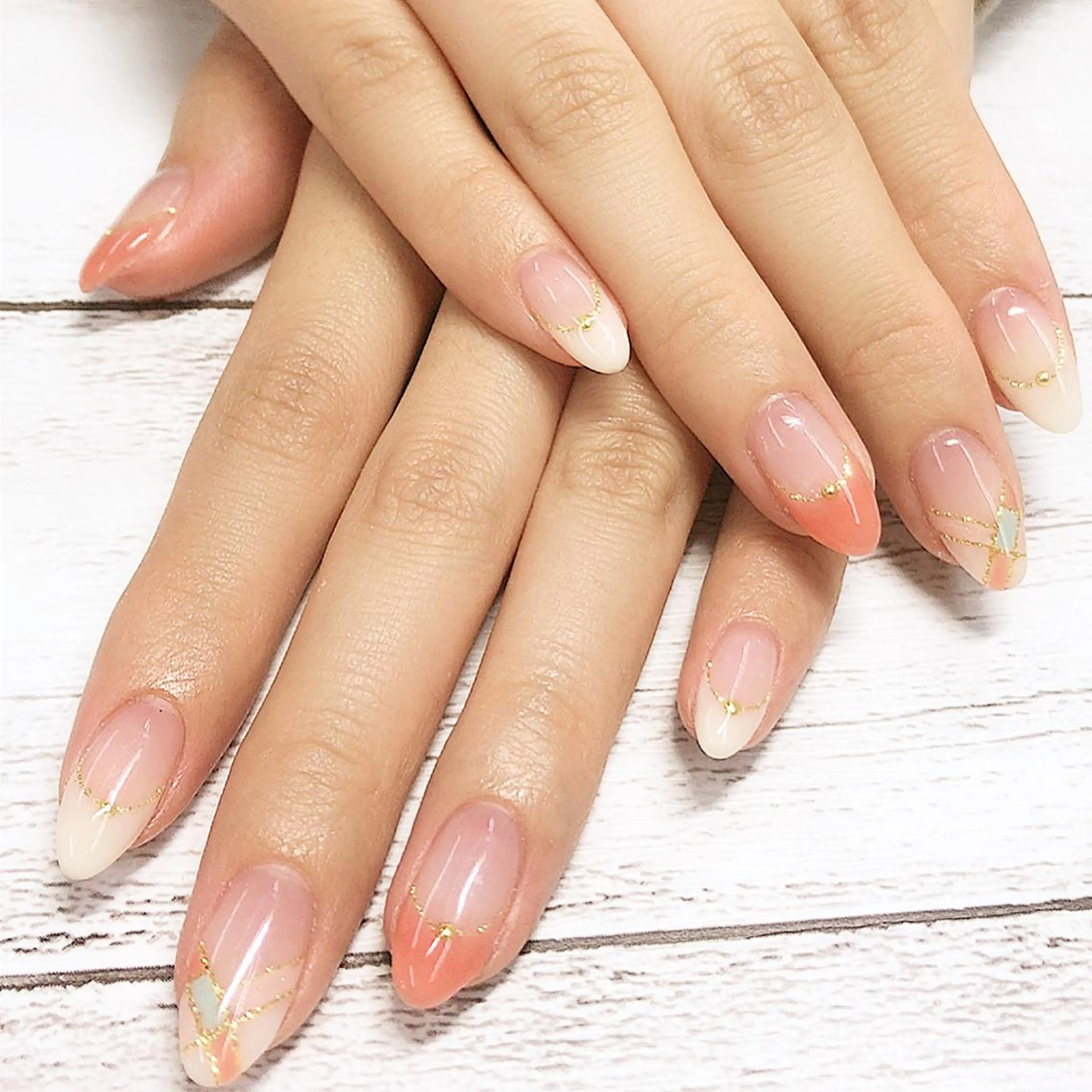 ネイル アートネイル リラネイル Aikenのネイルデザイン