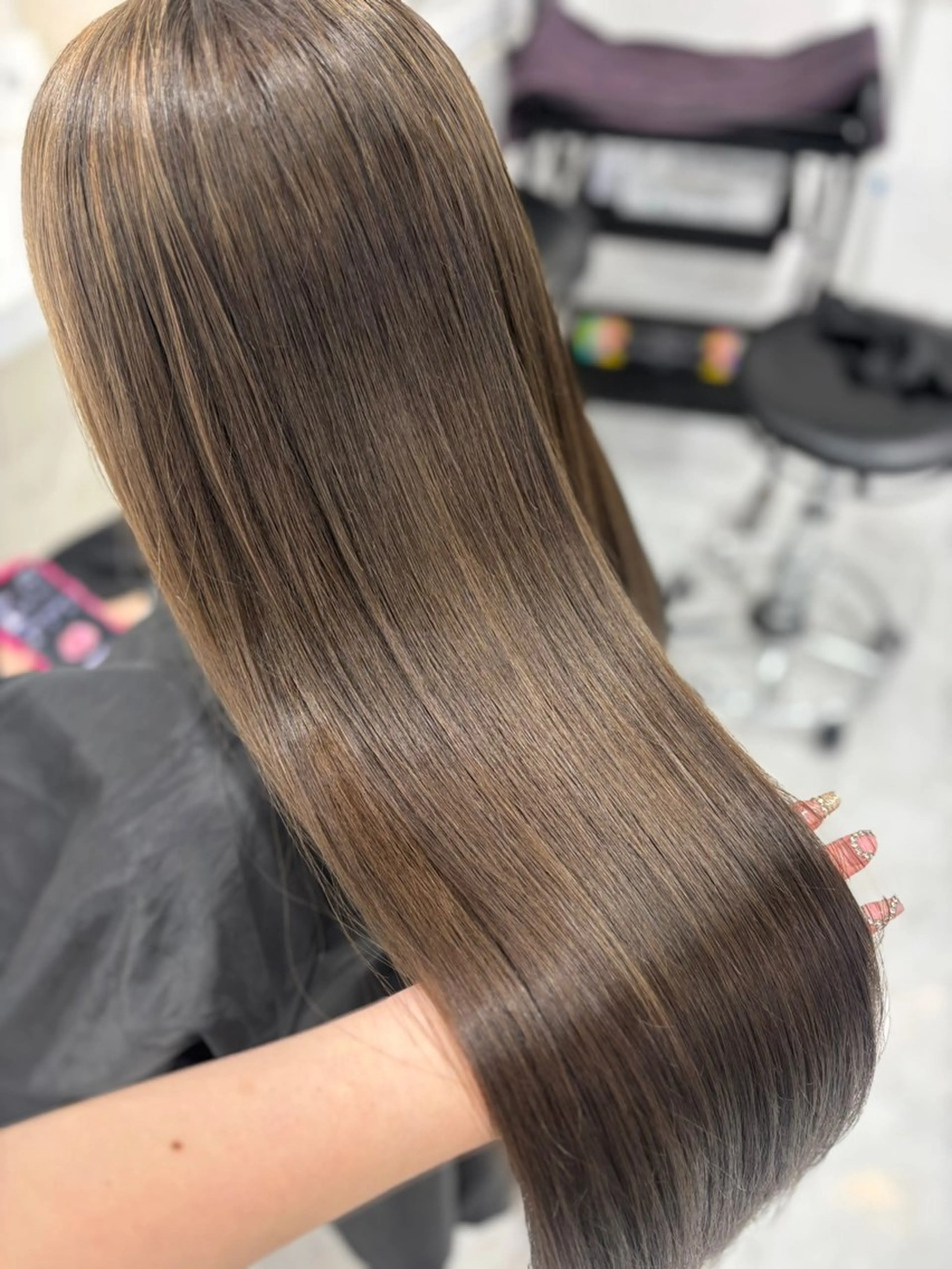 ロング ヘアカラー トリートメント ヘアセット まろっと艶感ブラウン ベージュ🤍まなかのヘアスタイル