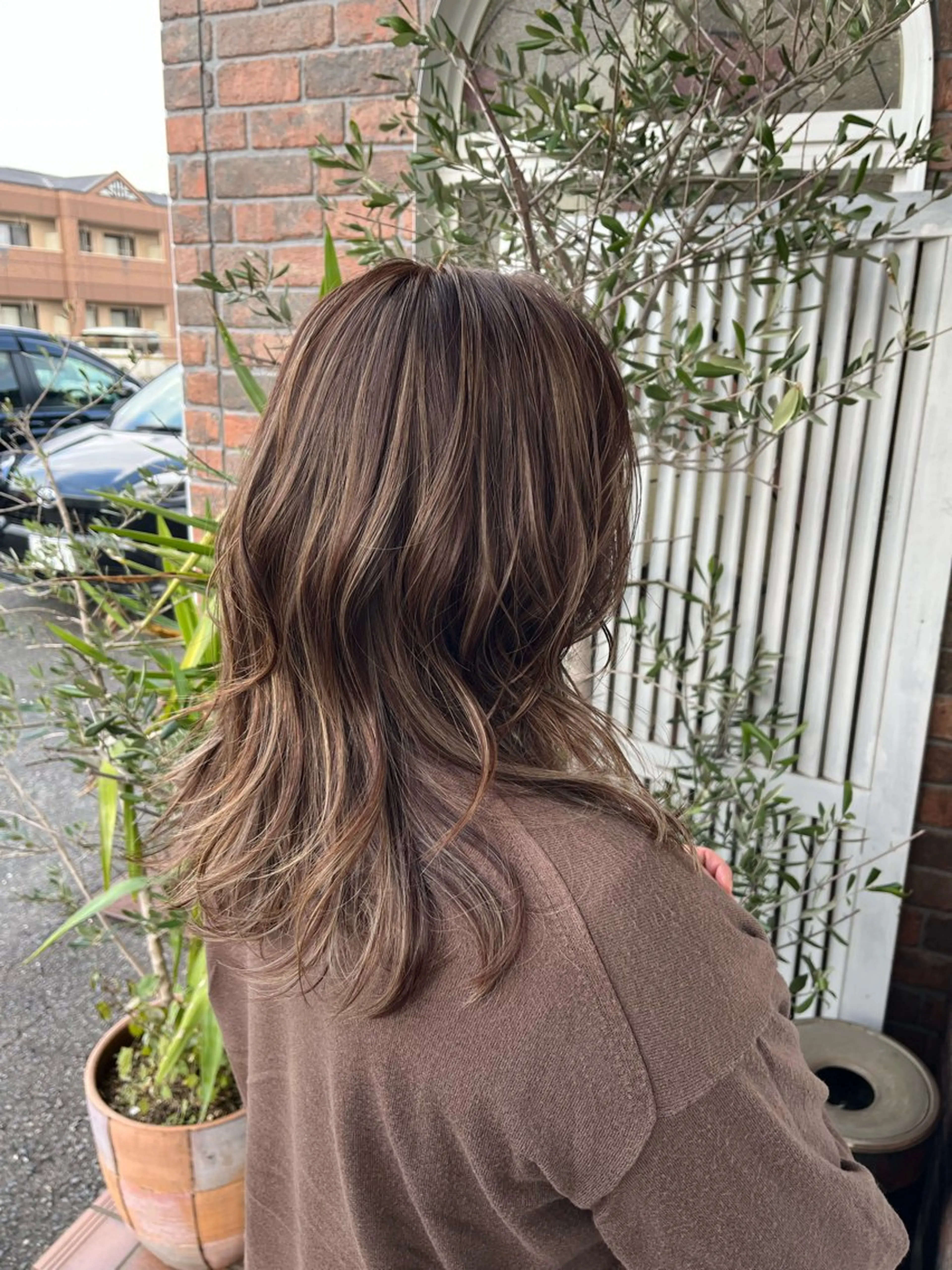 ロング カラー ハイライトカラー ハイライト カット ヘアカラー トリートメント YUIMARL 倉敷店🌸SAEのヘアスタイル