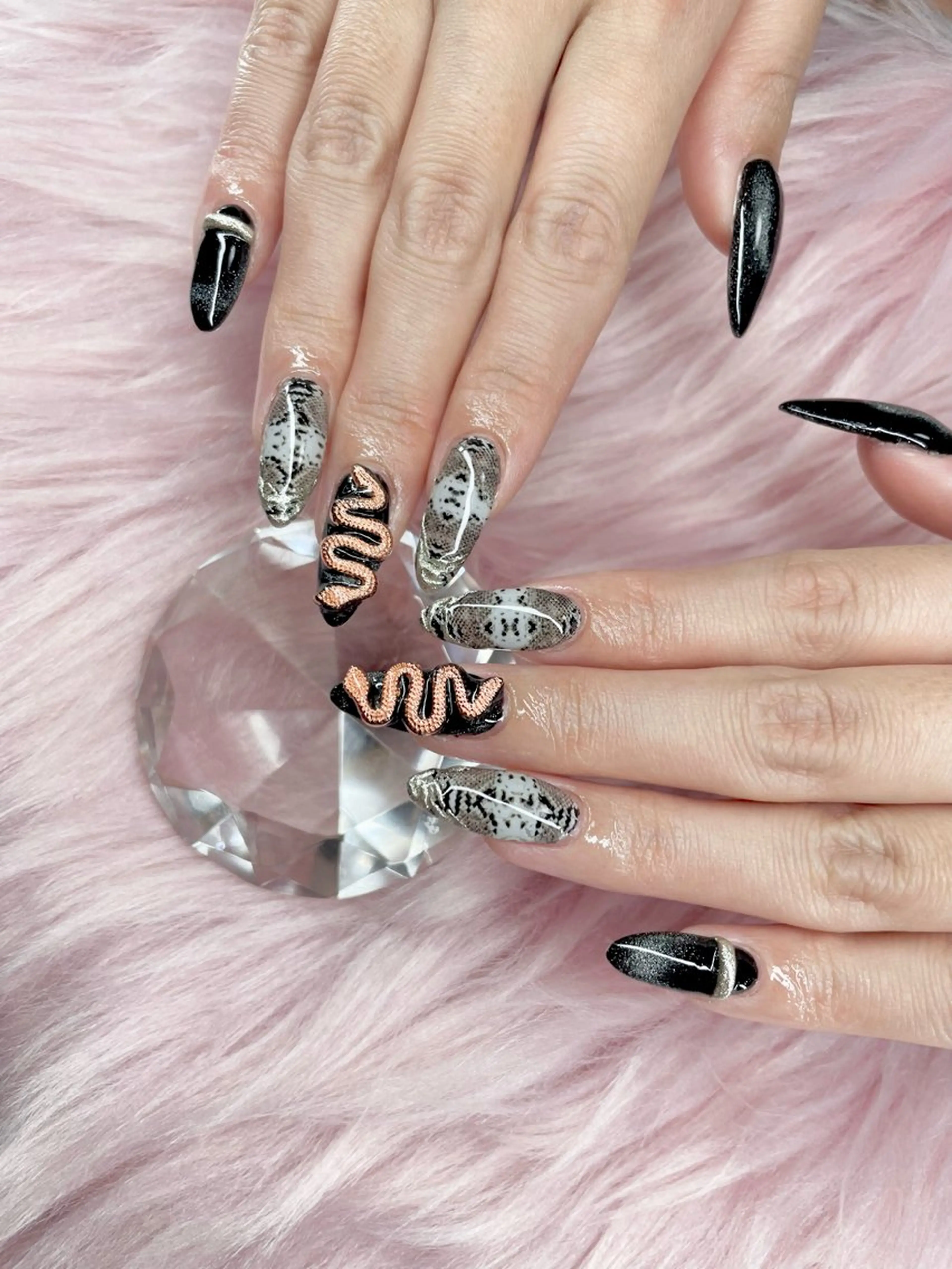 ネイル Rie Beauty所属・リエ ビューティのネイルデザイン