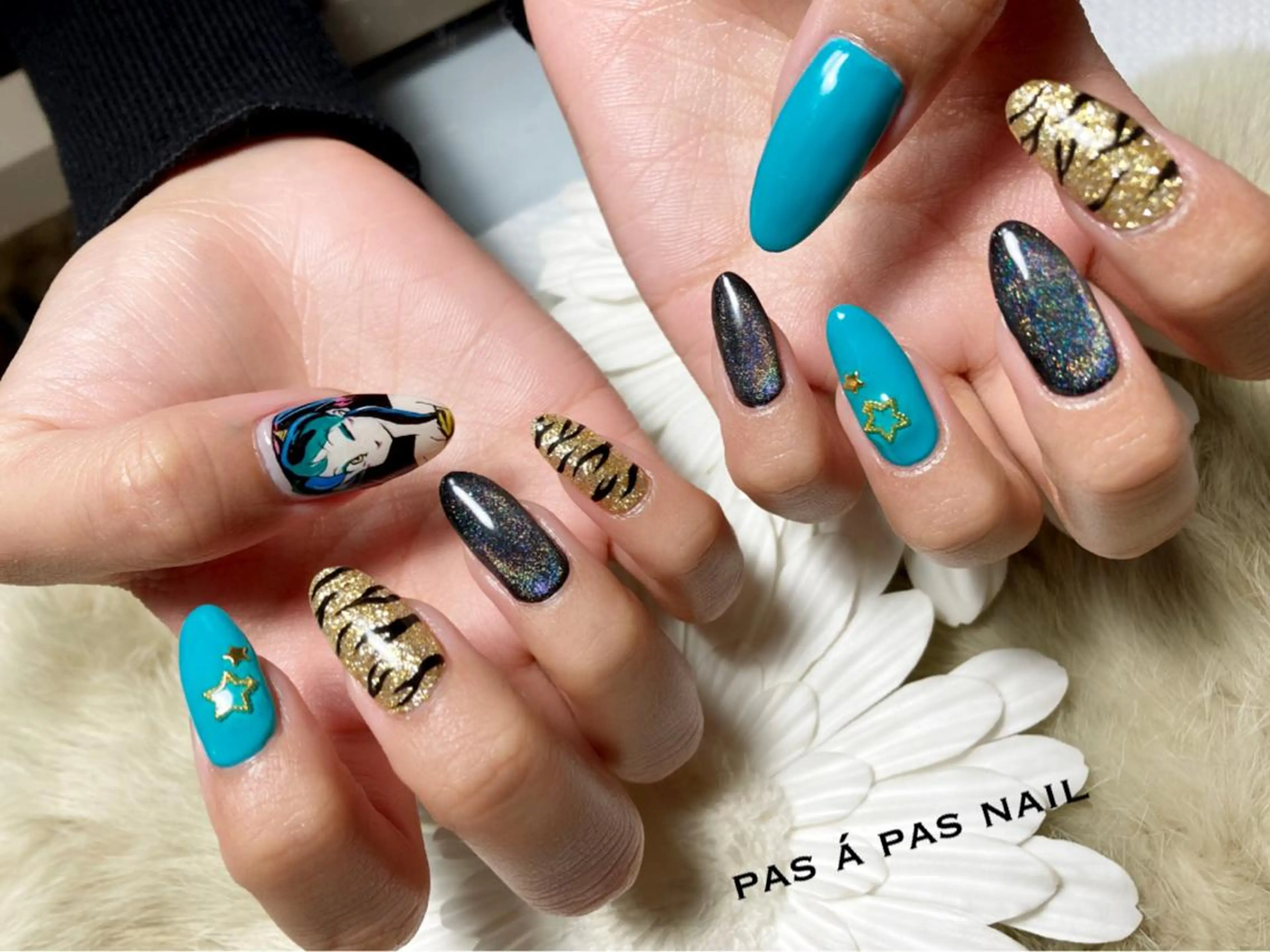 セミロング ネイル Yakko pas á pasのネイルデザイン